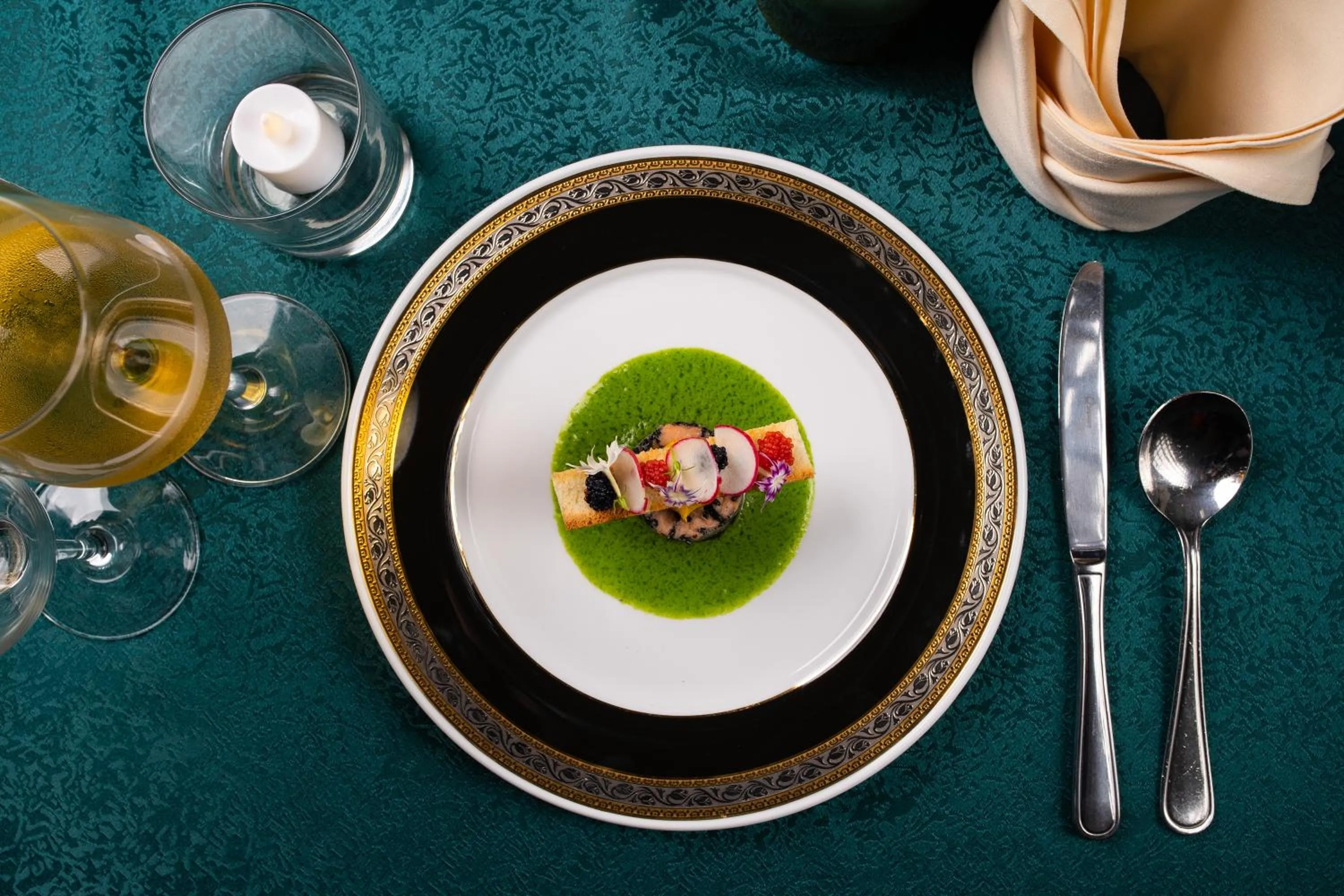 Food and drinks in Nam Cuong Hai Duong Hotel