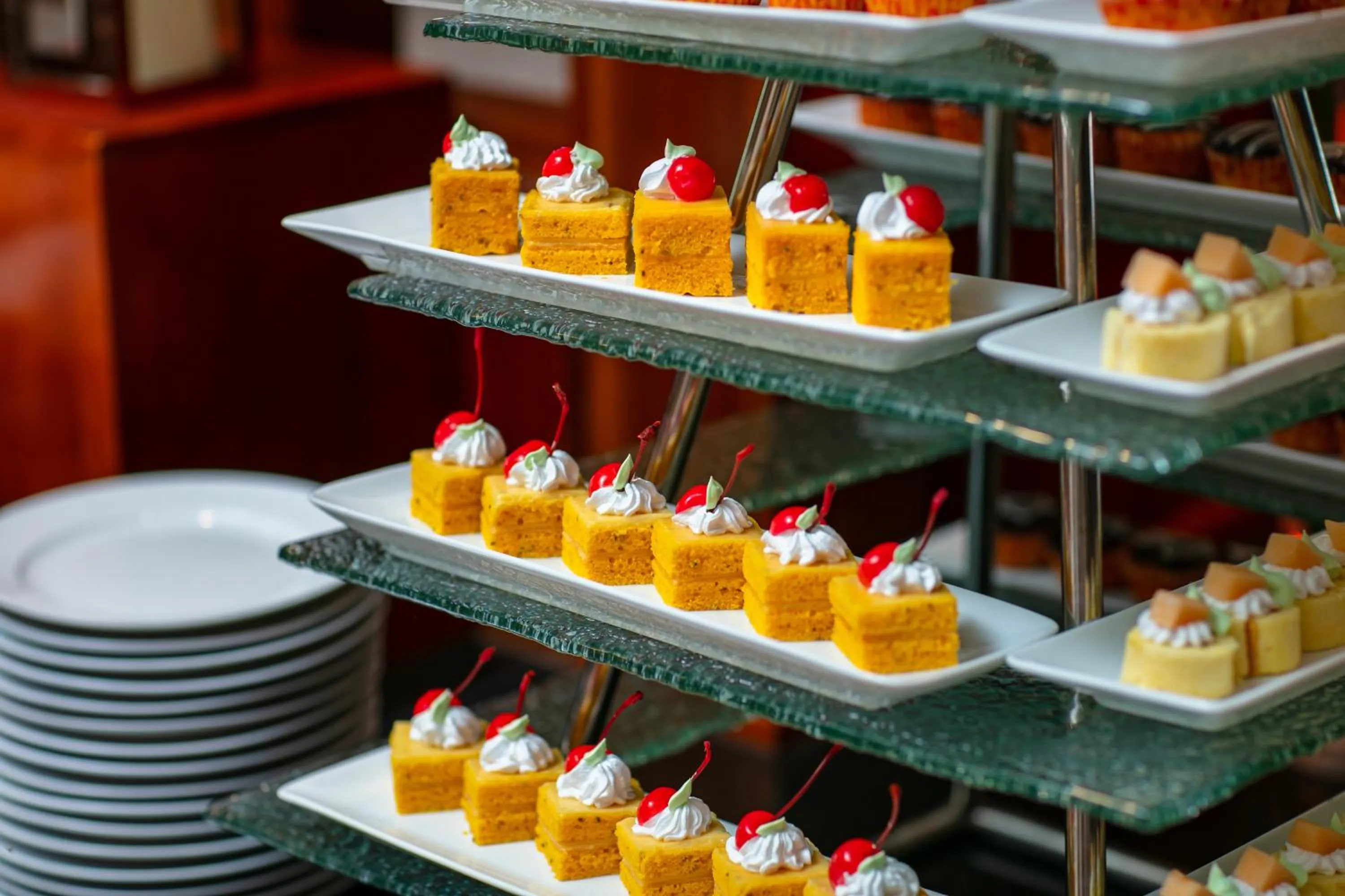 Buffet breakfast in Nam Cuong Hai Duong Hotel