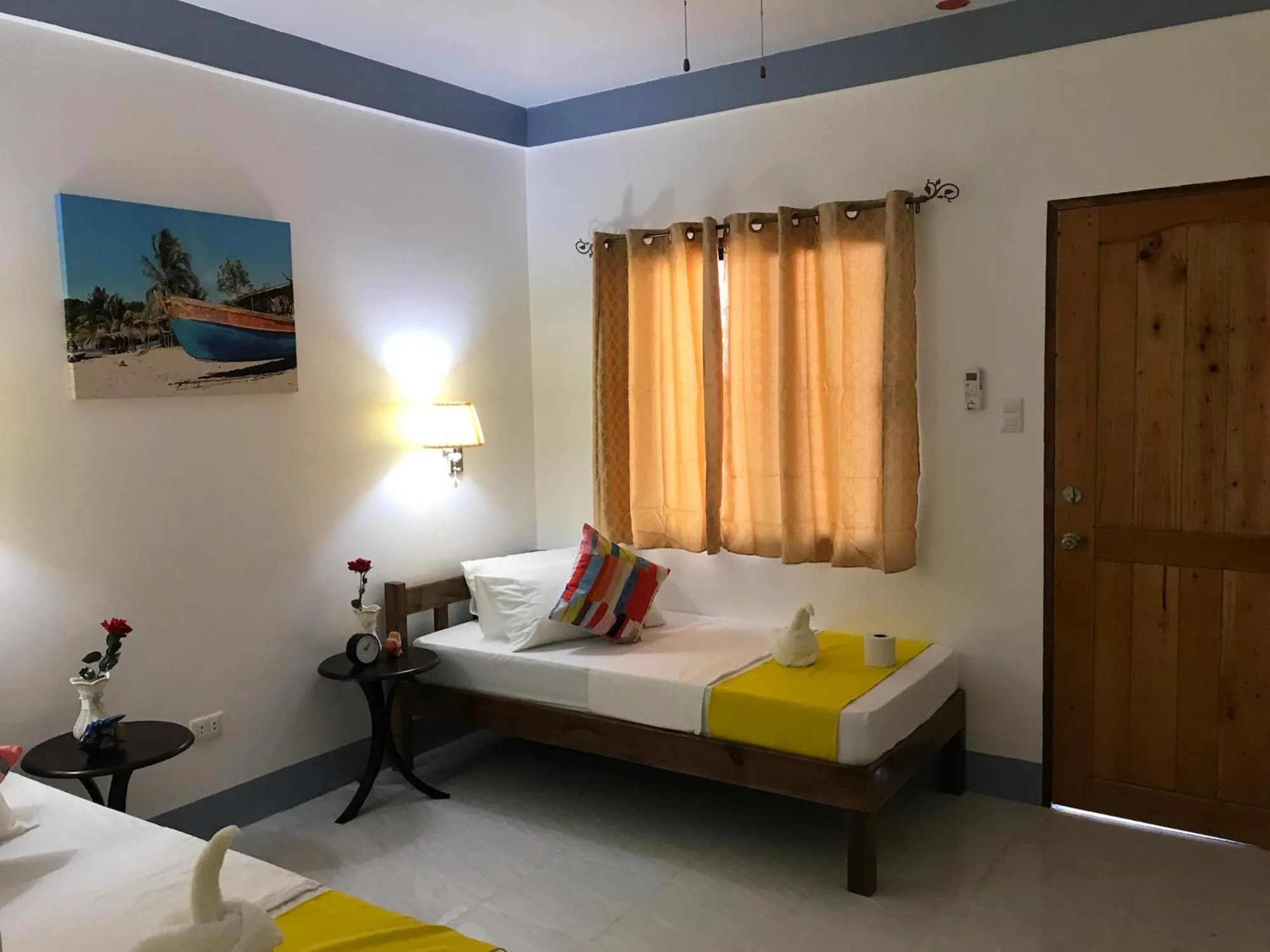 Bedroom, Bed in Neptune Diving Resort Moalboal