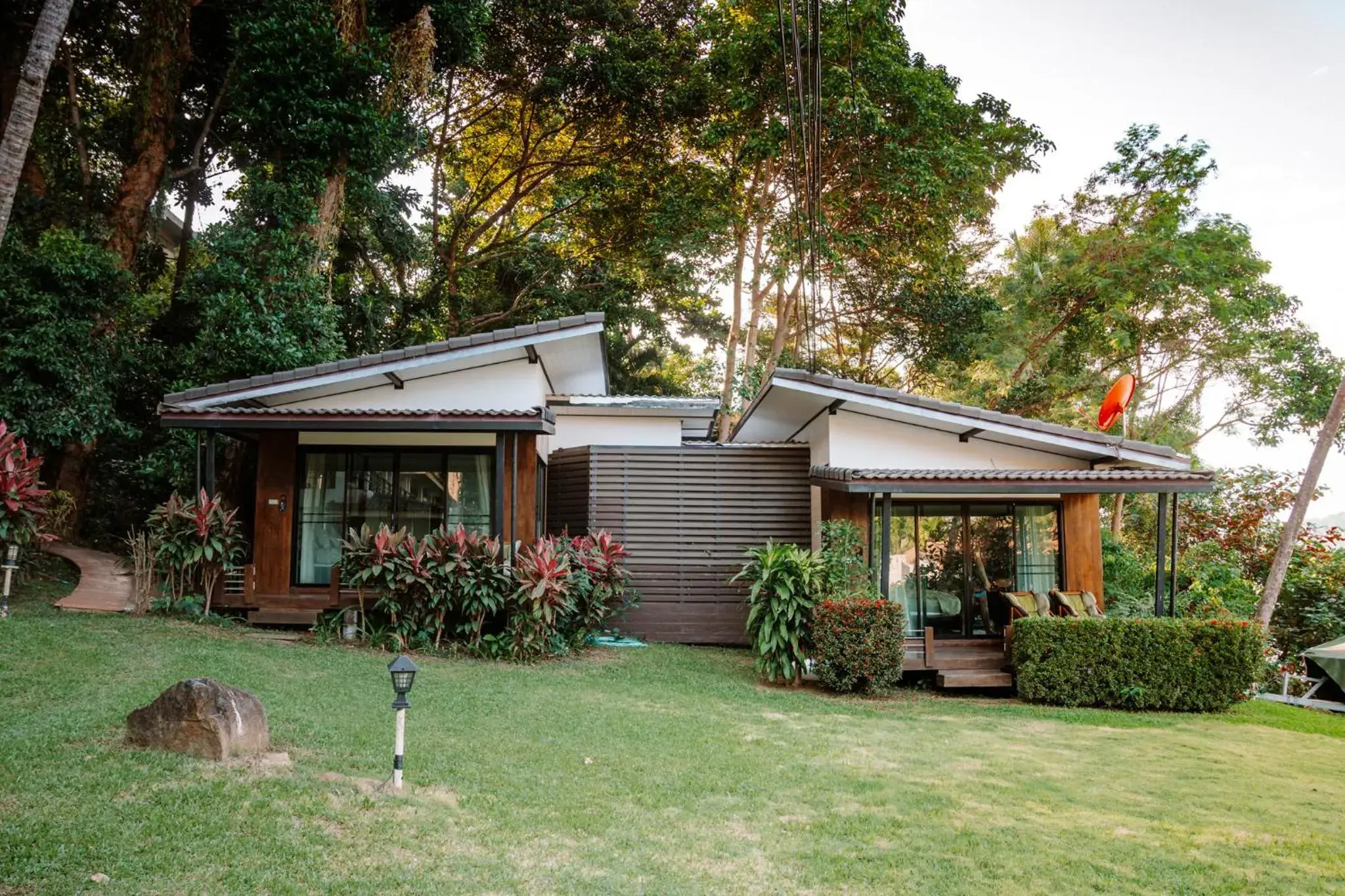 Property building in Resolution Resort Property building in Resolution Resort