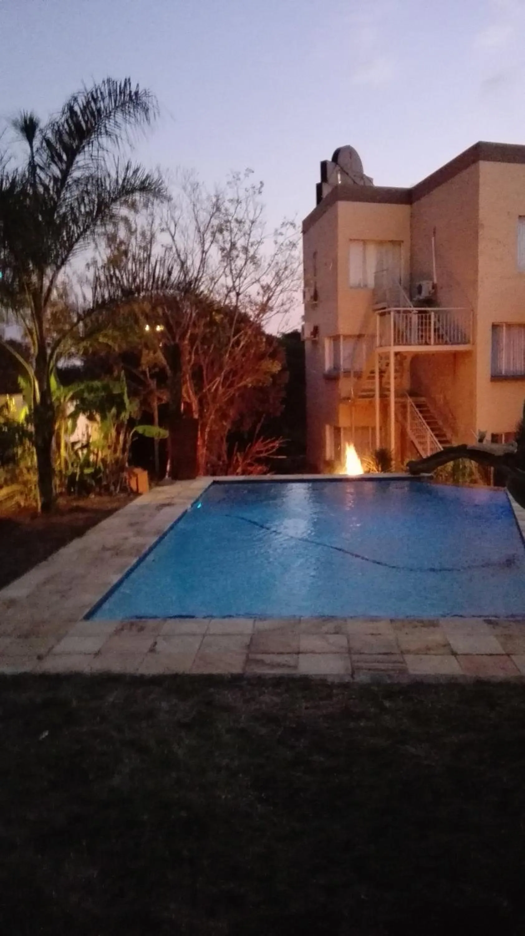 Swimming pool in Villa Via Hotel Midrand