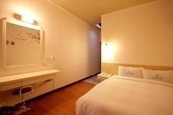 Bed in Traveler Hotel Taitung