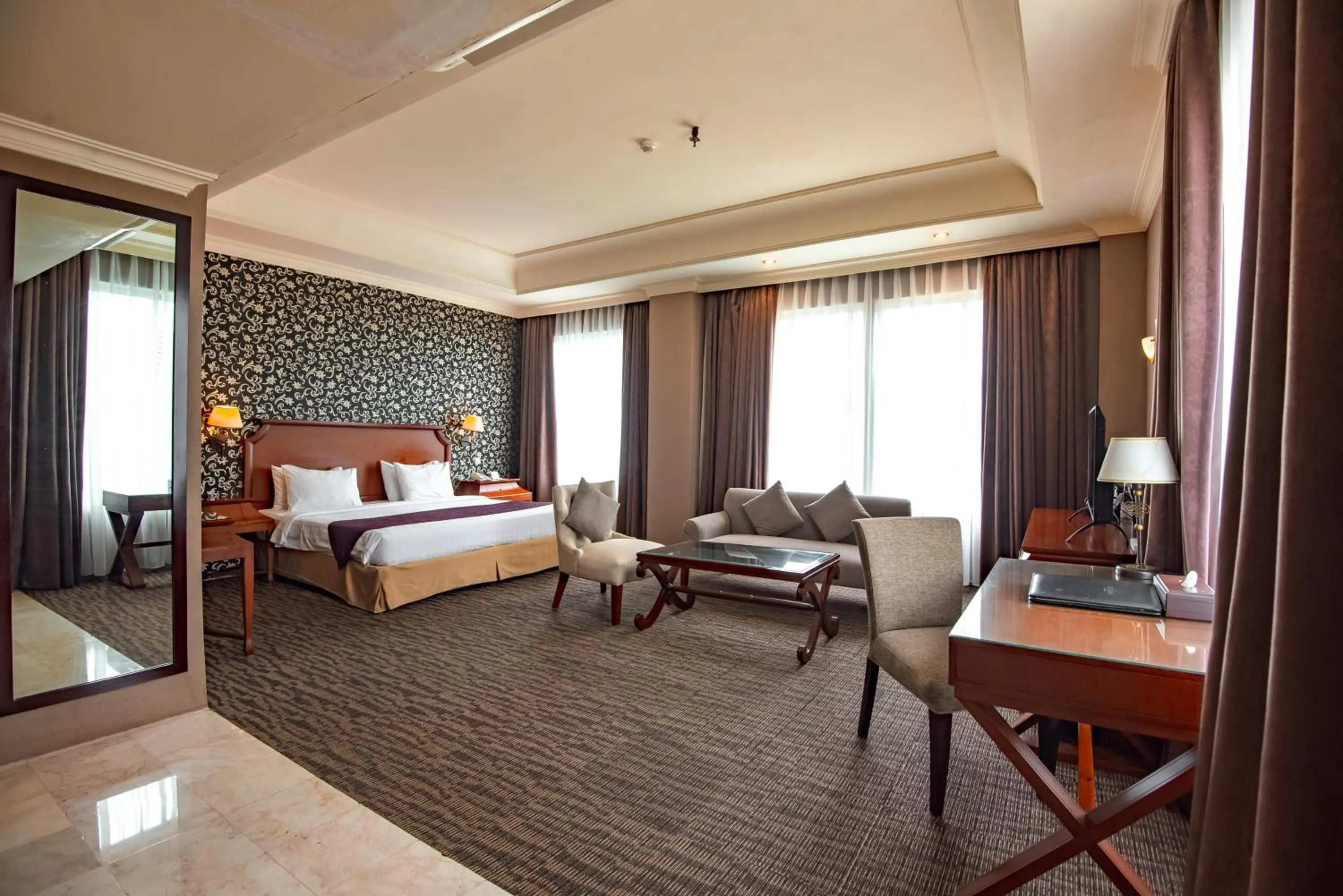 Suite in The Mirah Hotel Bogor