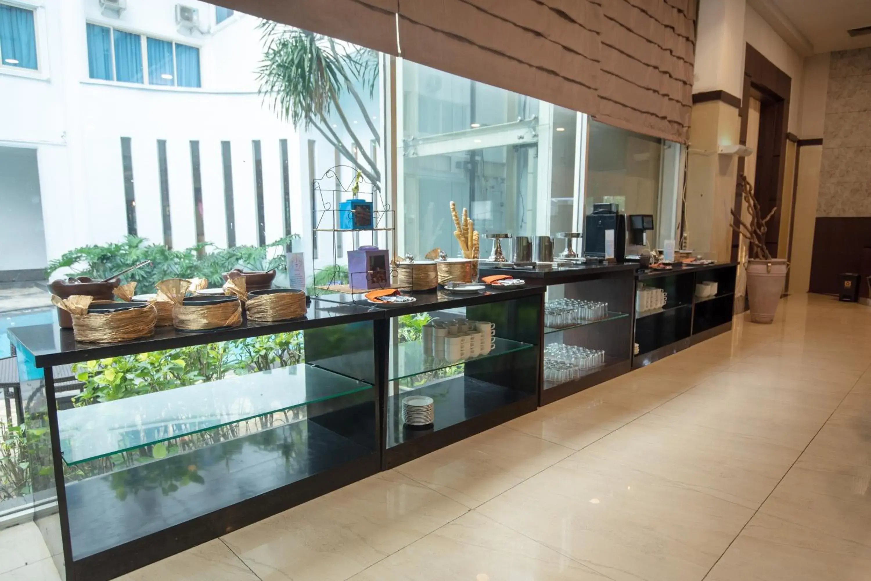 Restaurant/places to eat in The Mirah Hotel Bogor Restaurant/places to eat in The Mirah Hotel Bogor