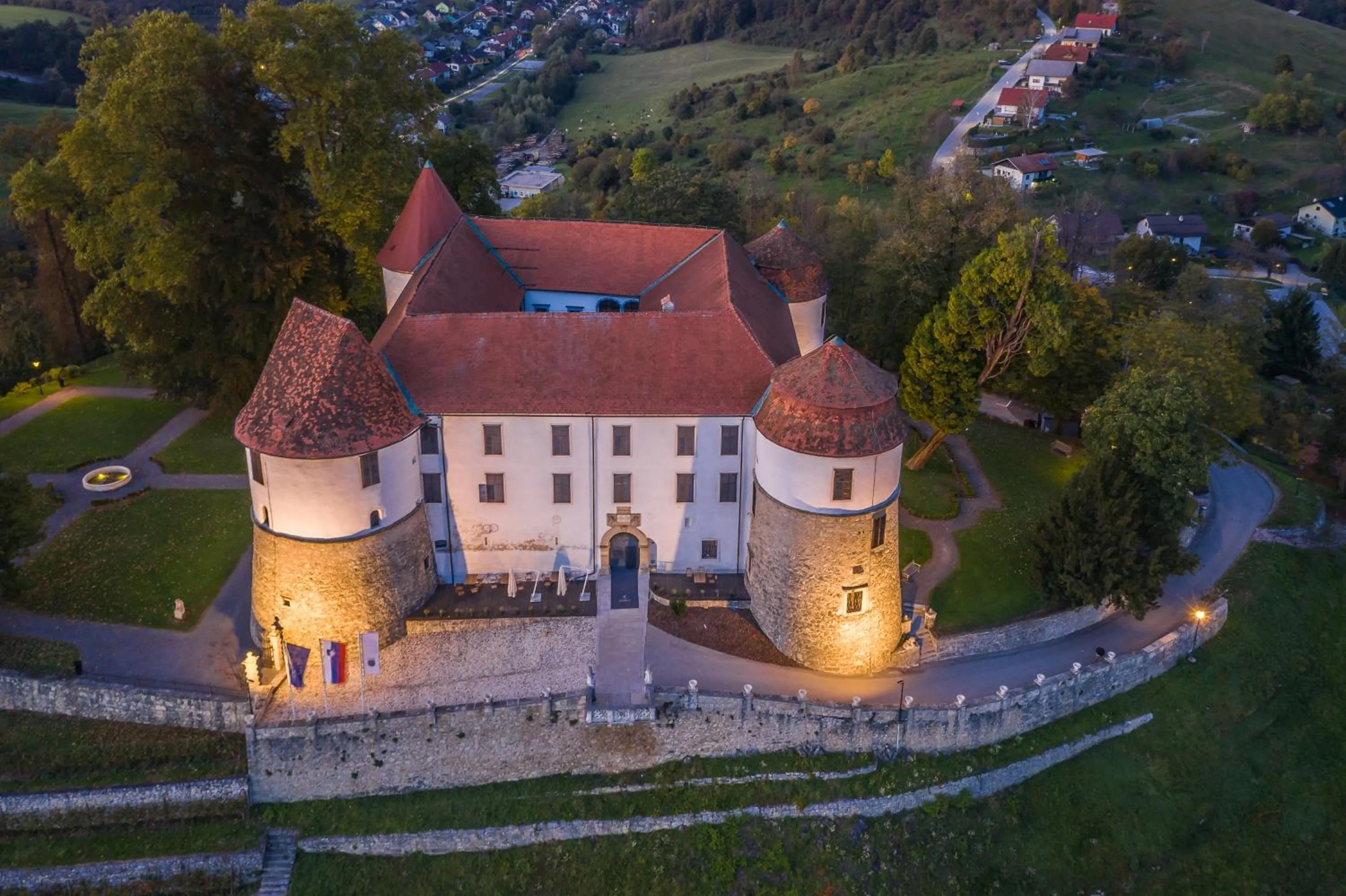 Hotel Ajdovec
