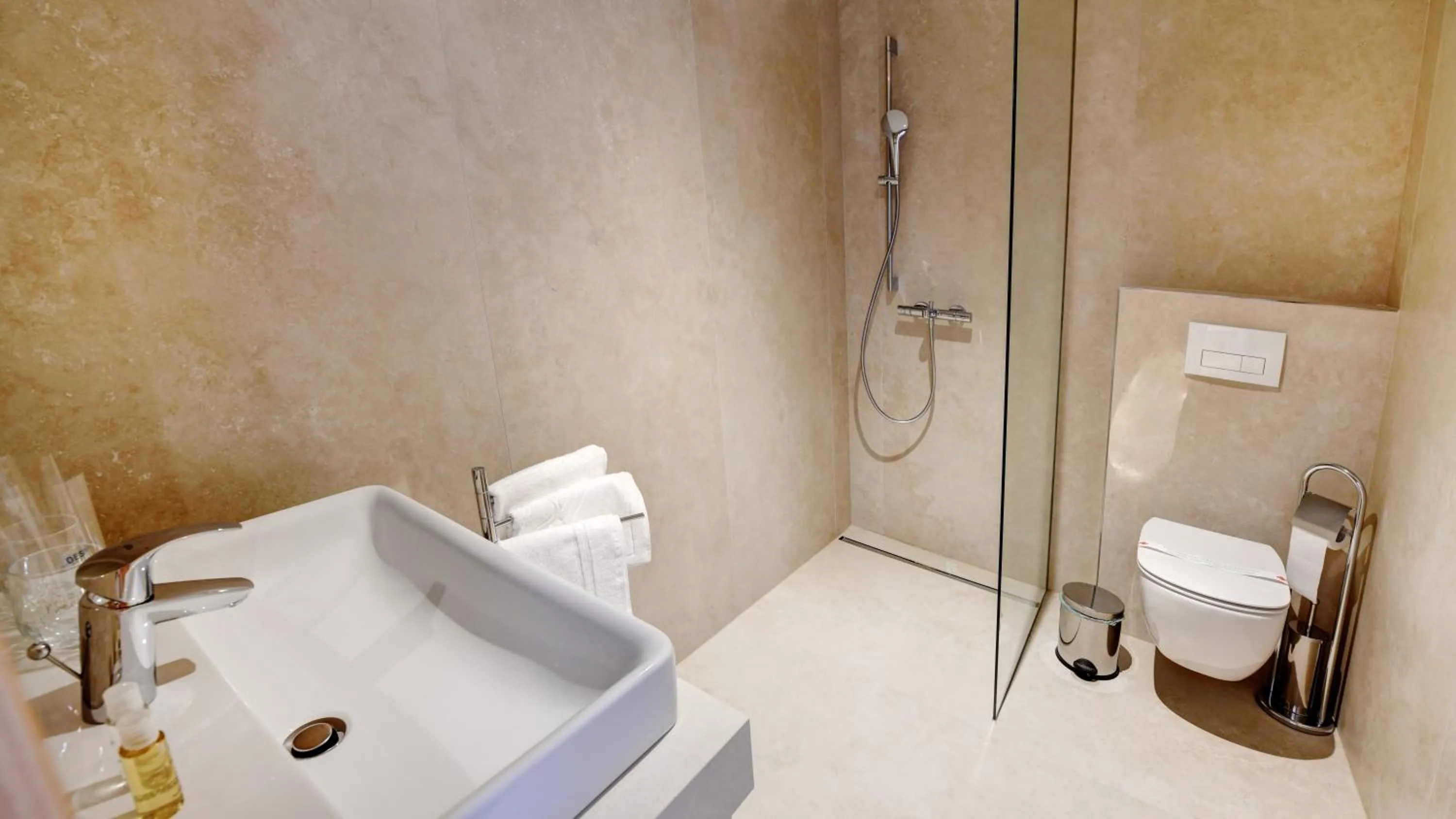 Hotel Ajdovec