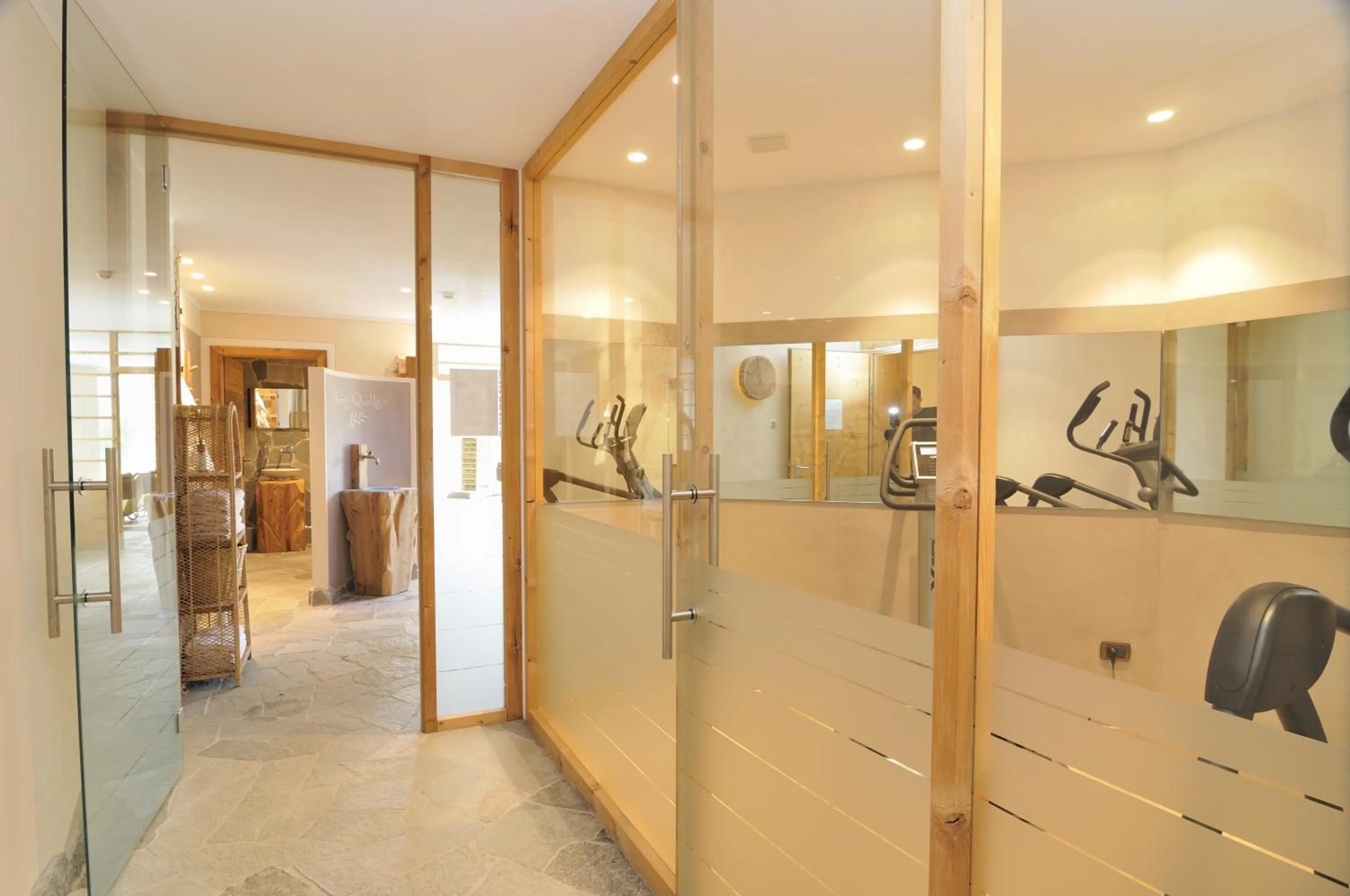 Spa and wellness centre/facilities in Hotel Chalet Dlaces