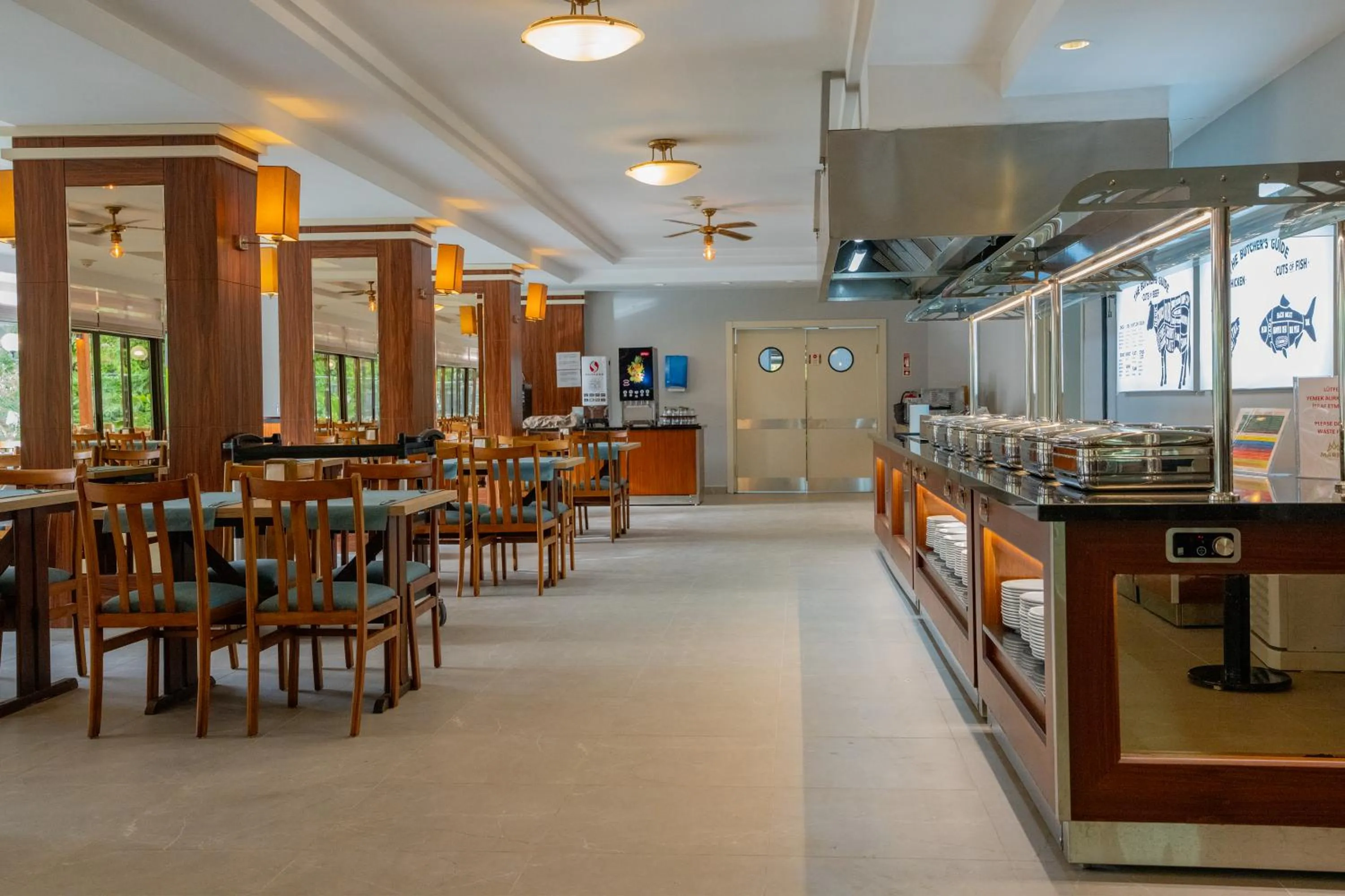 Marbel Hotel by PalmWings