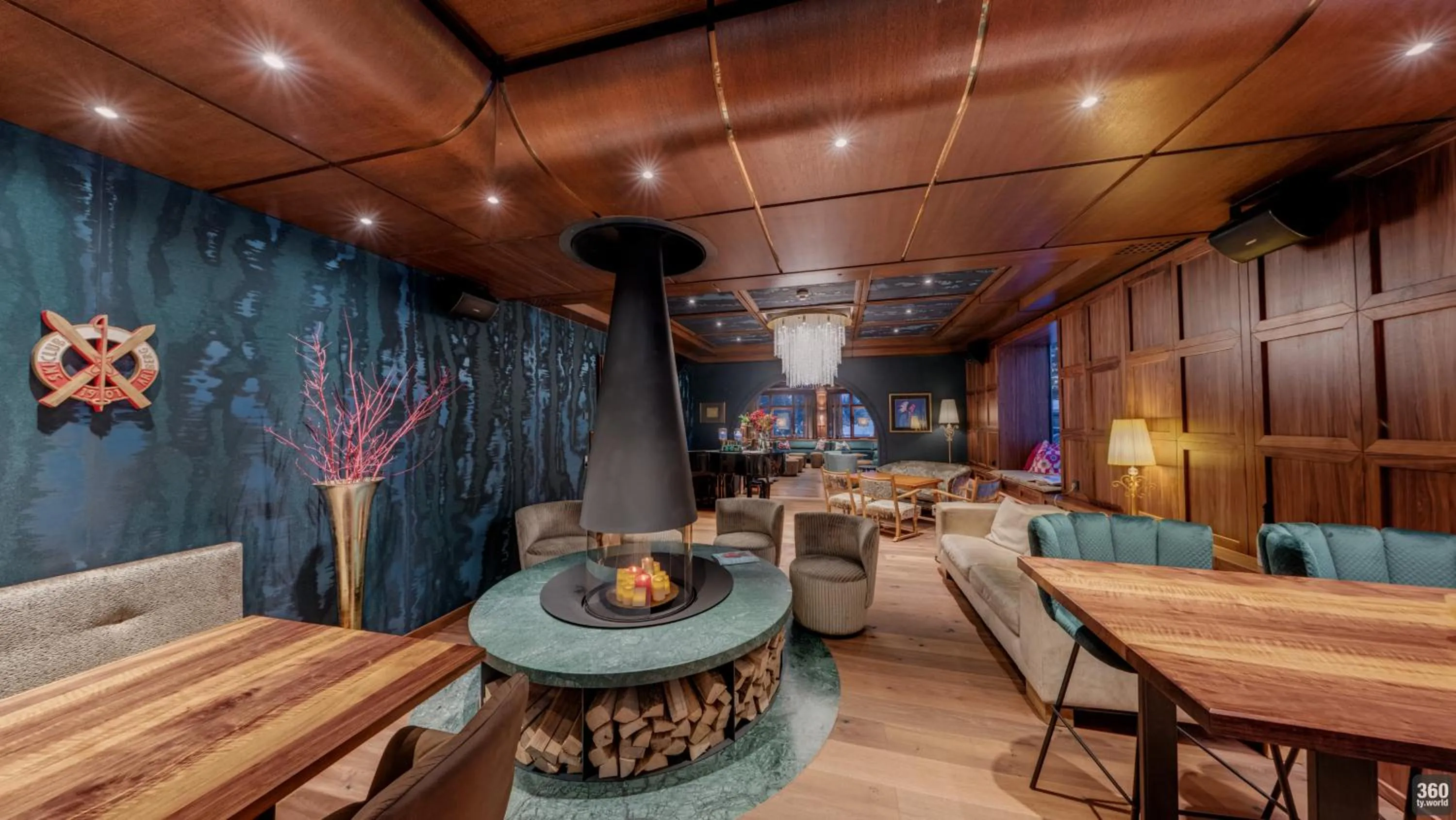 Lounge or bar in Hotel & Chalet Montana