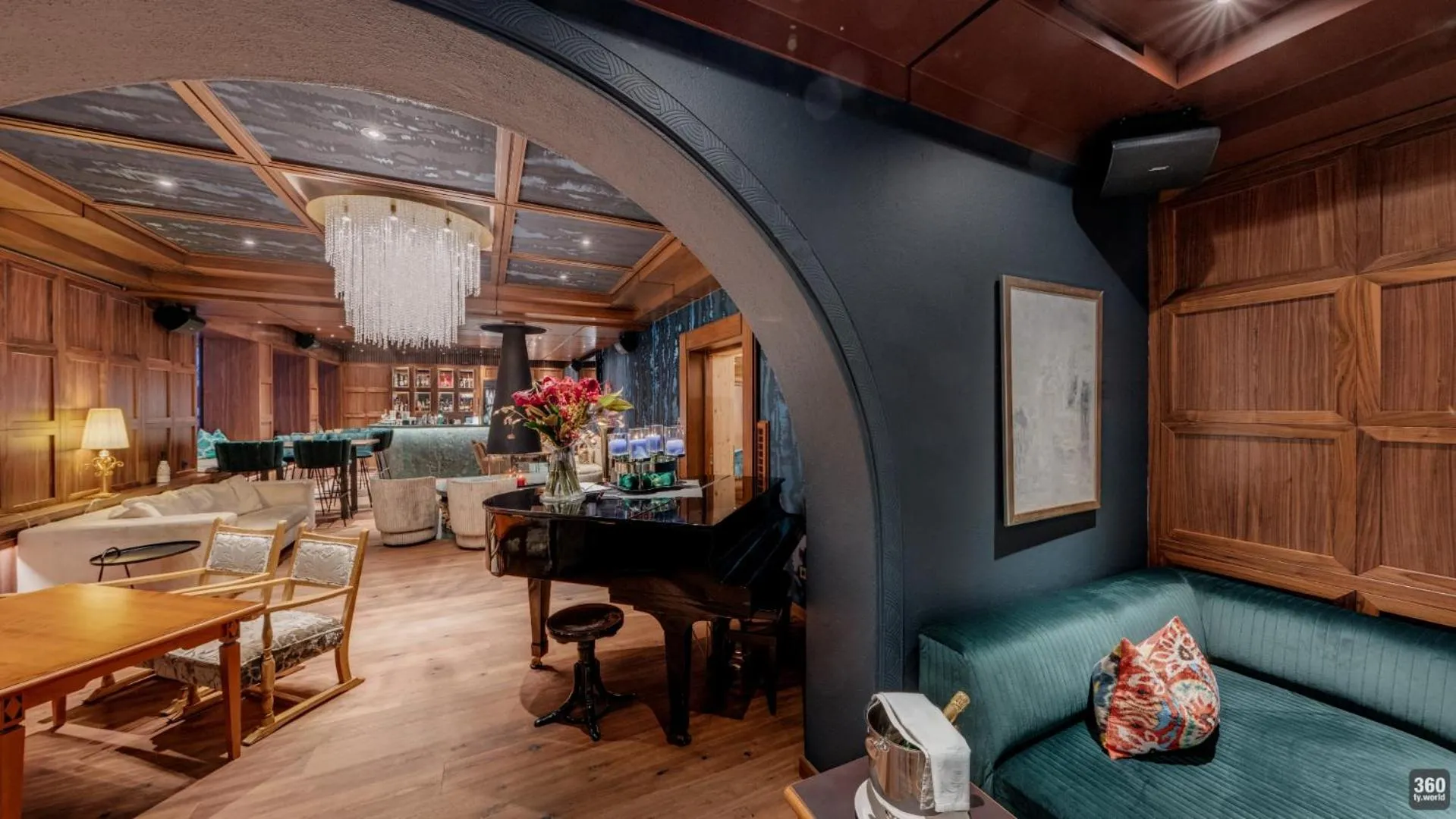 Lounge or bar in Hotel & Chalet Montana