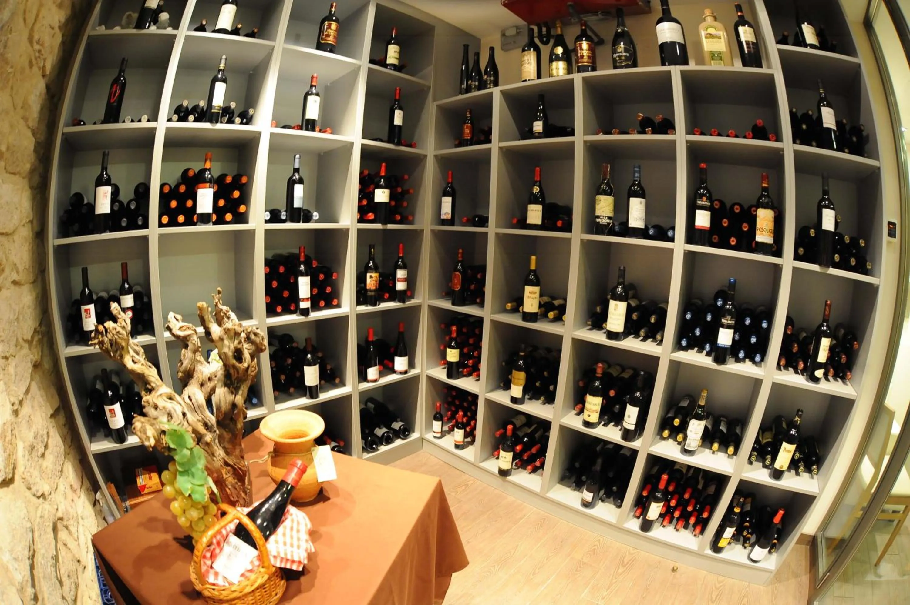 Alcoholic drinks in Aparthotel Meseguer