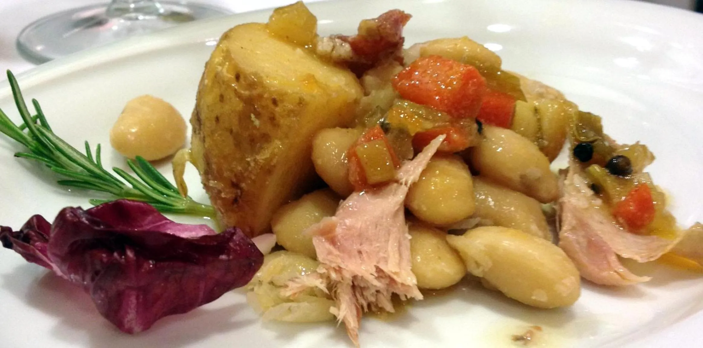 Restaurant/places to eat in Aparthotel Meseguer