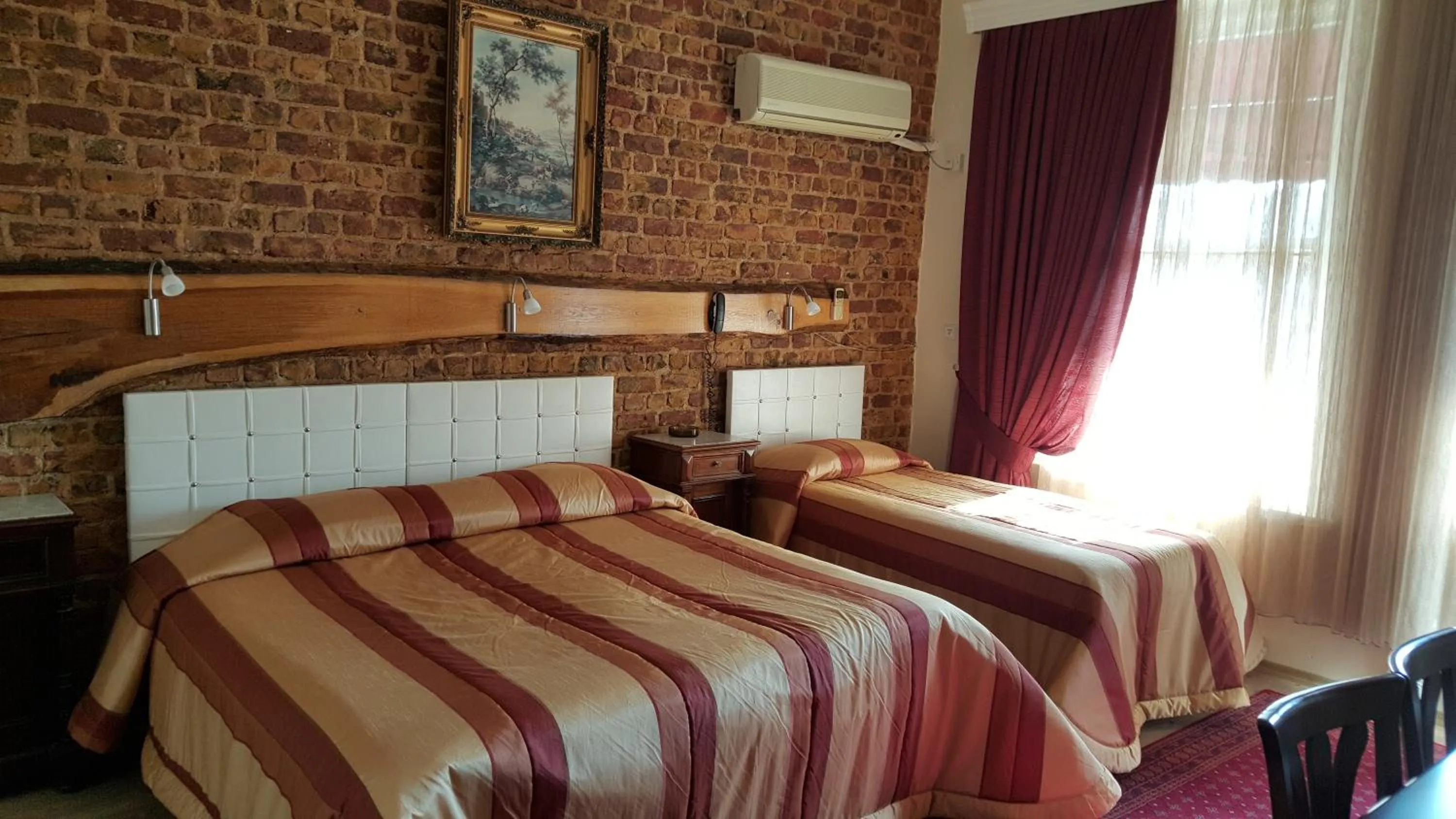 Sea view, Bed in Yeşilköy Airport Hotel