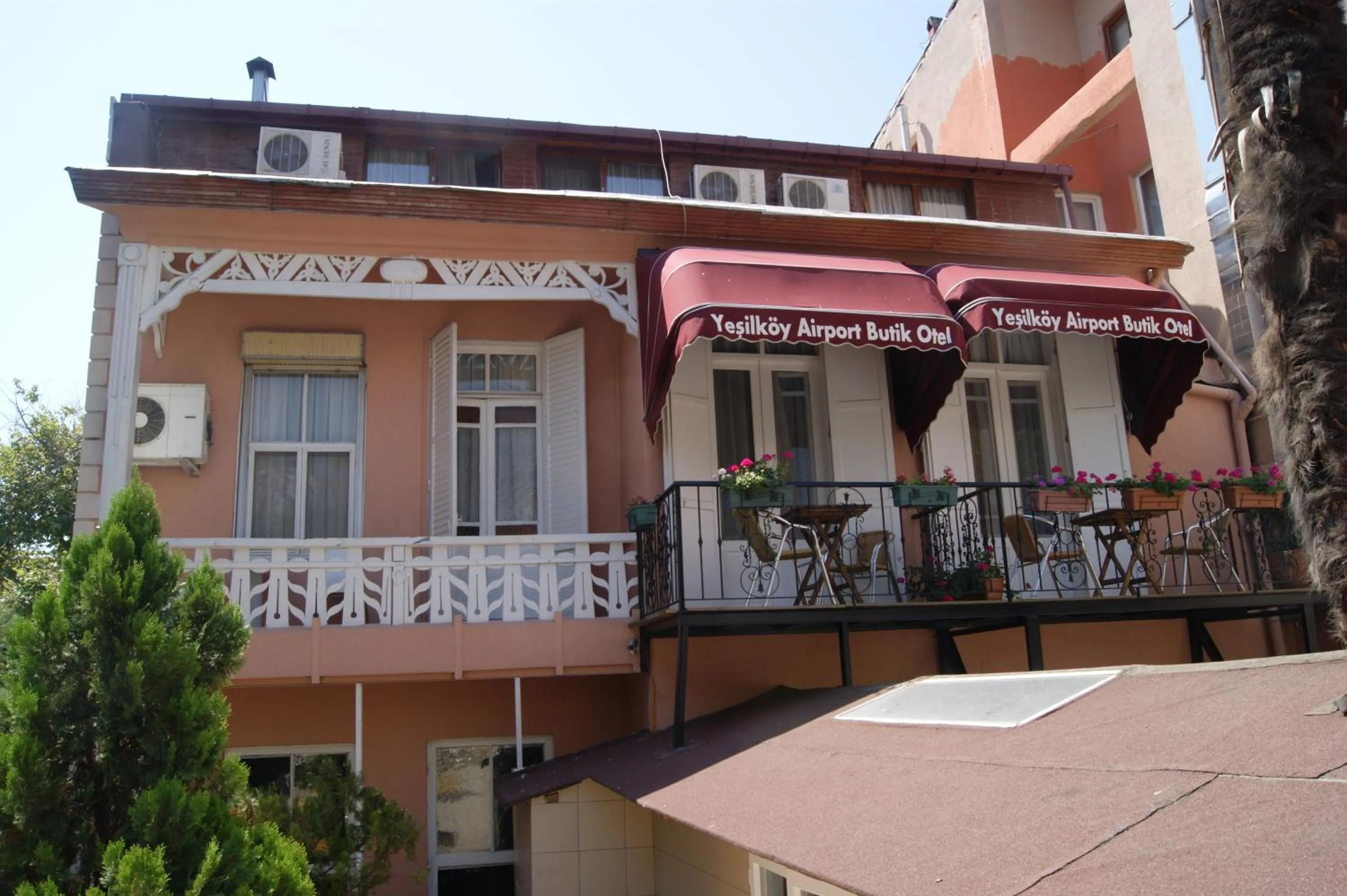 Balcony/Terrace in Yeşilköy Airport Hotel