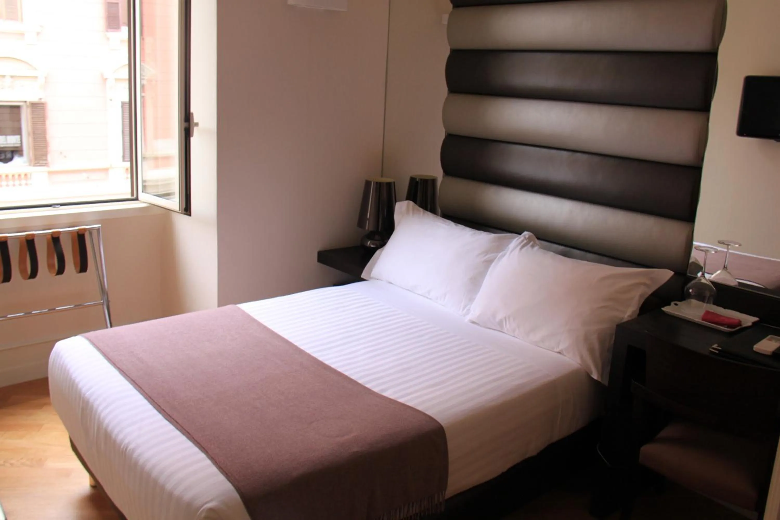 Bedroom, Bed in Sweet Vatican