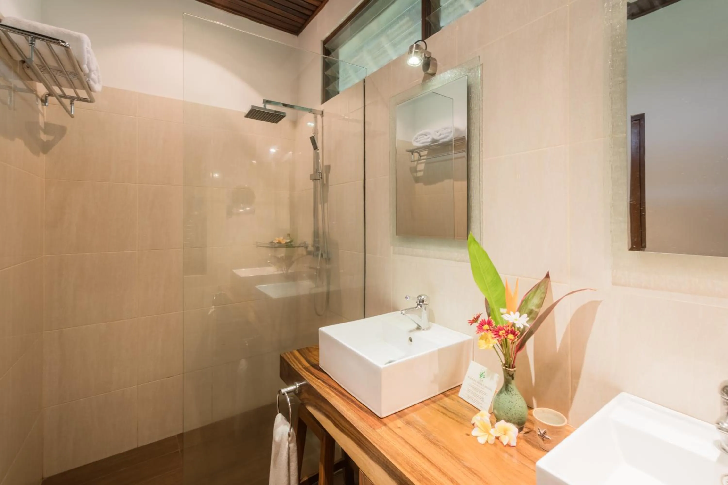 Shower in The Water Garden Hotel