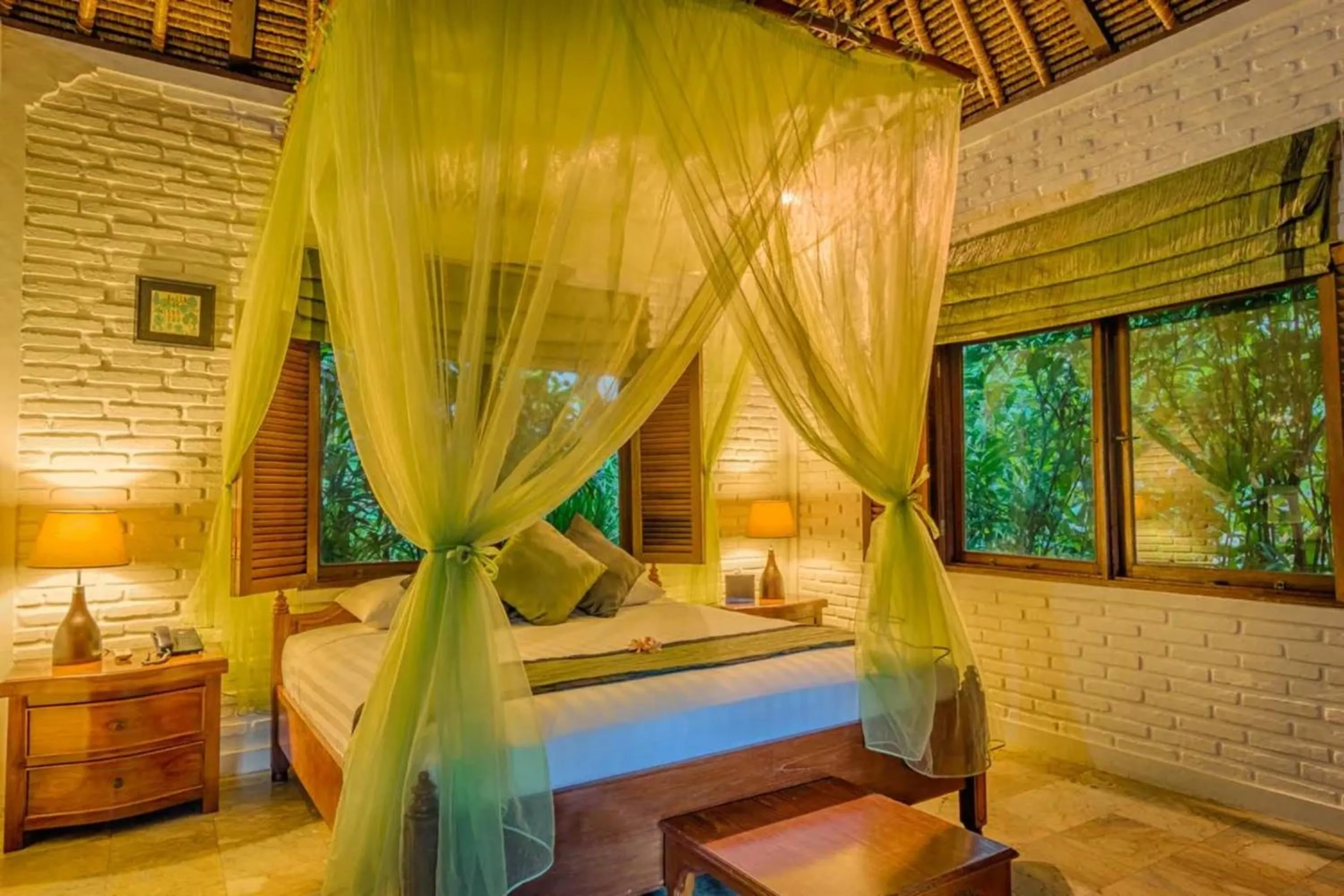 Bedroom, Bed in The Water Garden Hotel