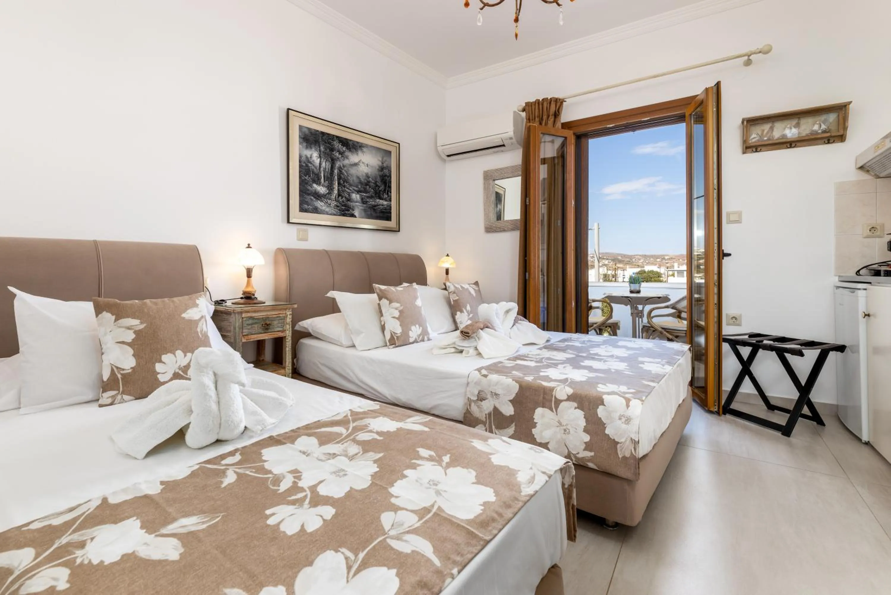 Bed in Panos Luxury Studios