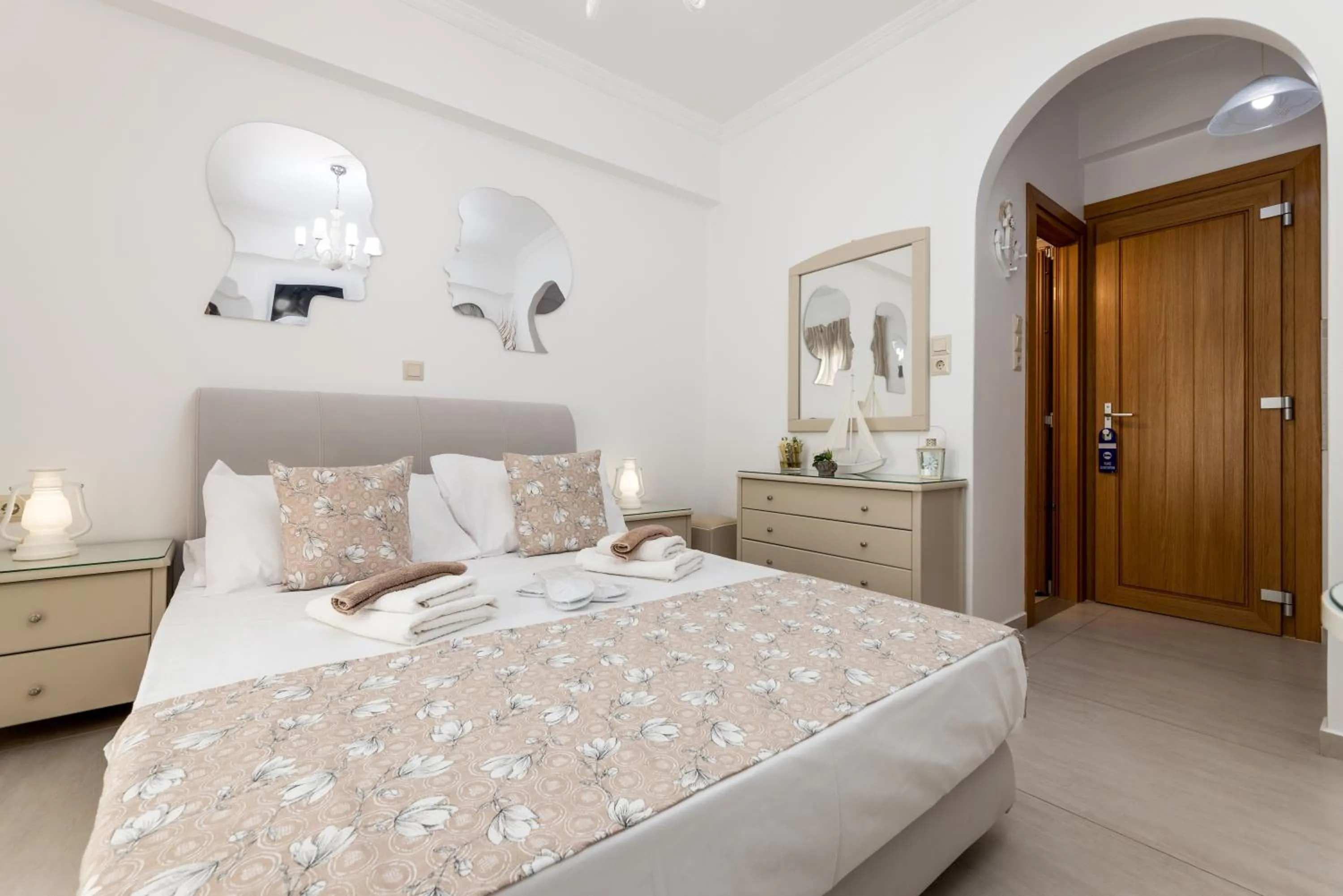 Facade/entrance, Bed in Panos Luxury Studios