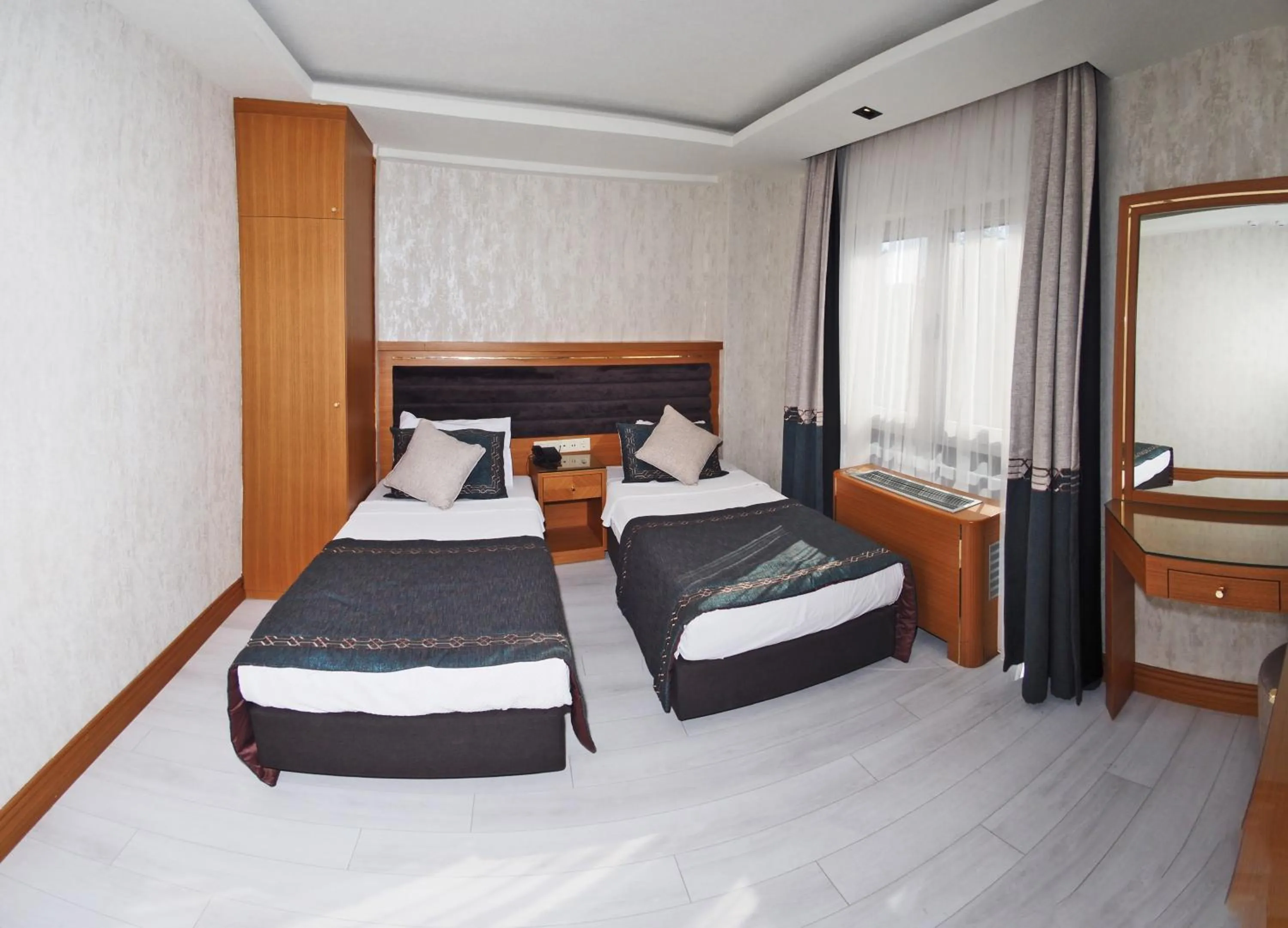 Bed in Grand Emir Hotel Old City