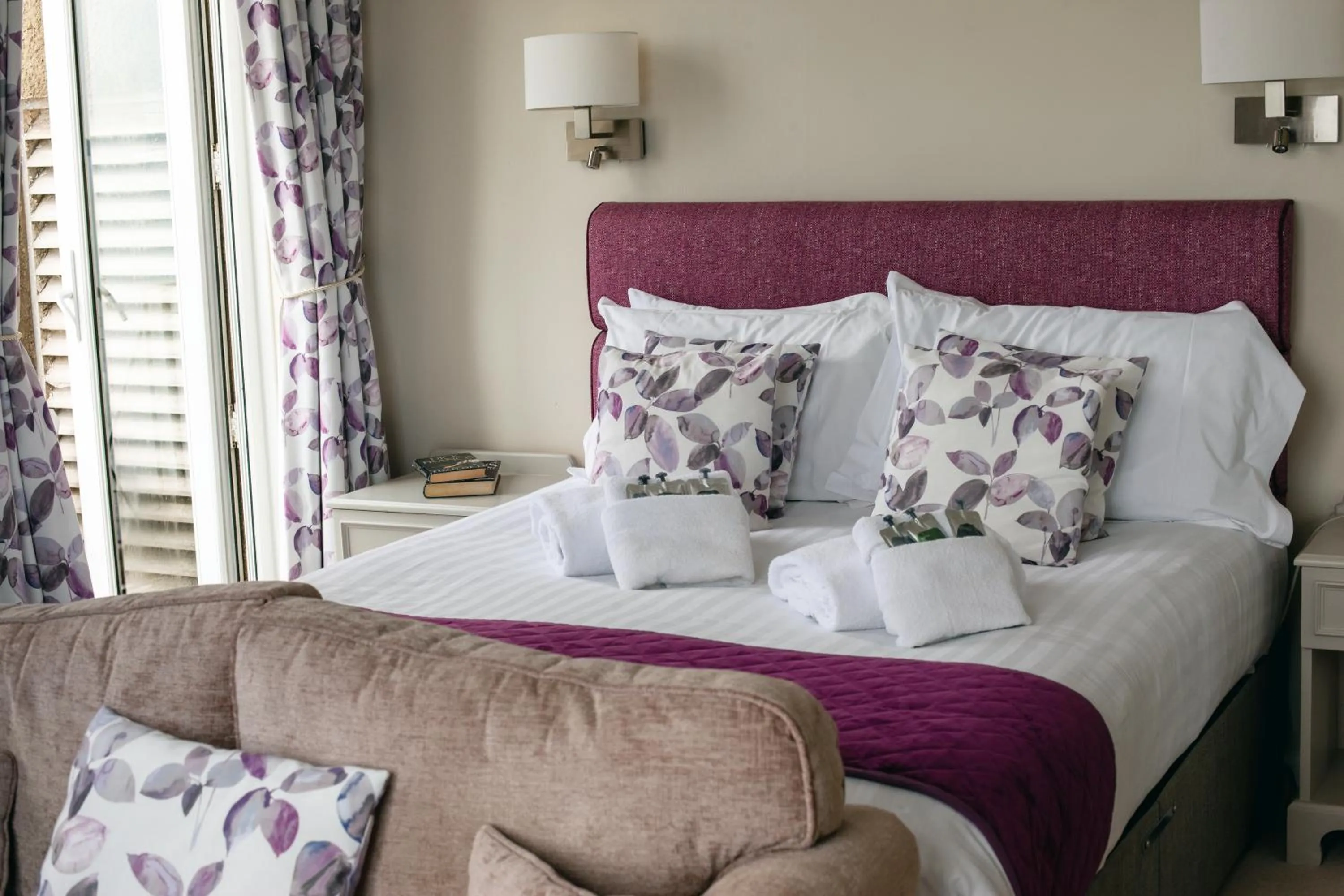 Bed in Redcliffe Hotel