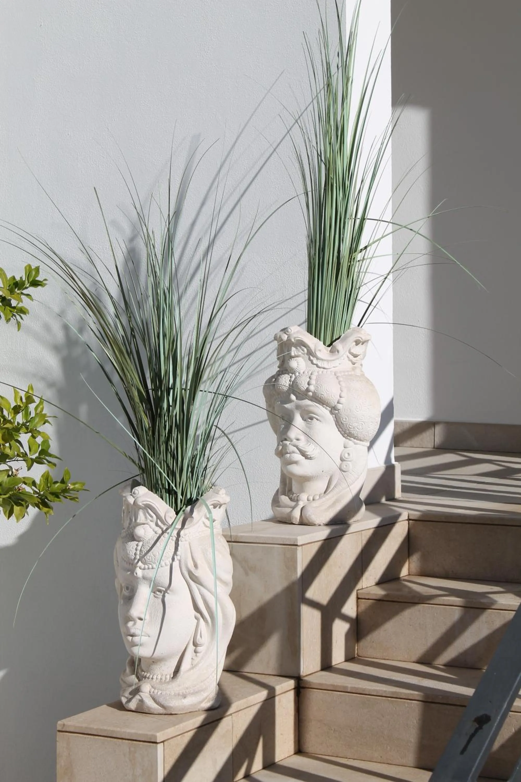 furniture in Villa Ettore