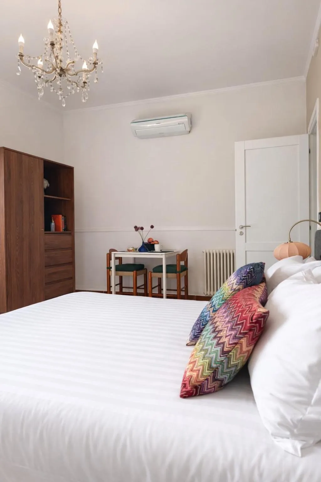 Bedroom, Bed in Villa Ettore