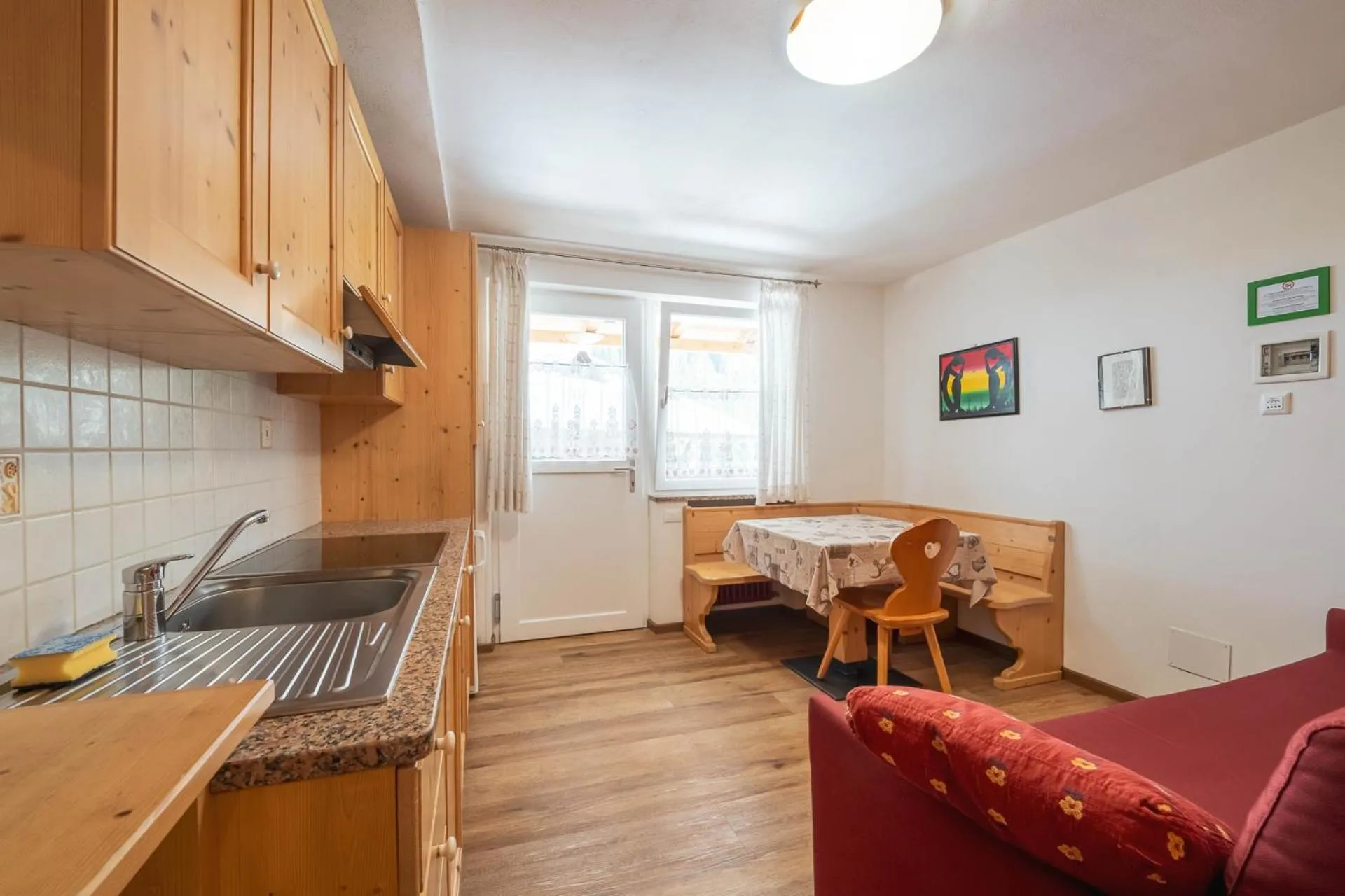 Kitchen or kitchenette in Villa Adria B&B