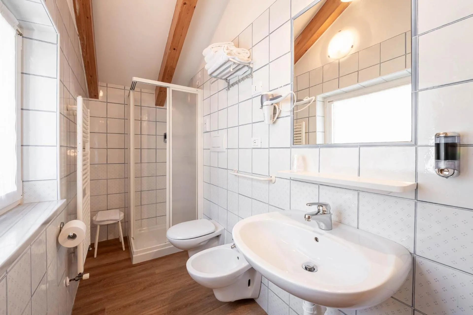 Shower in Villa Adria B&B