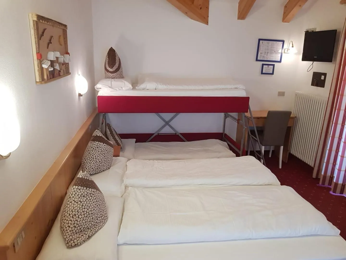 Shower, Bed in Villa Adria B&B