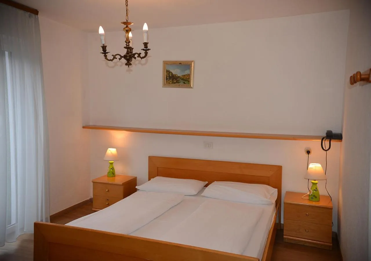 Bed in Hotel Regina Delle Dolomiti