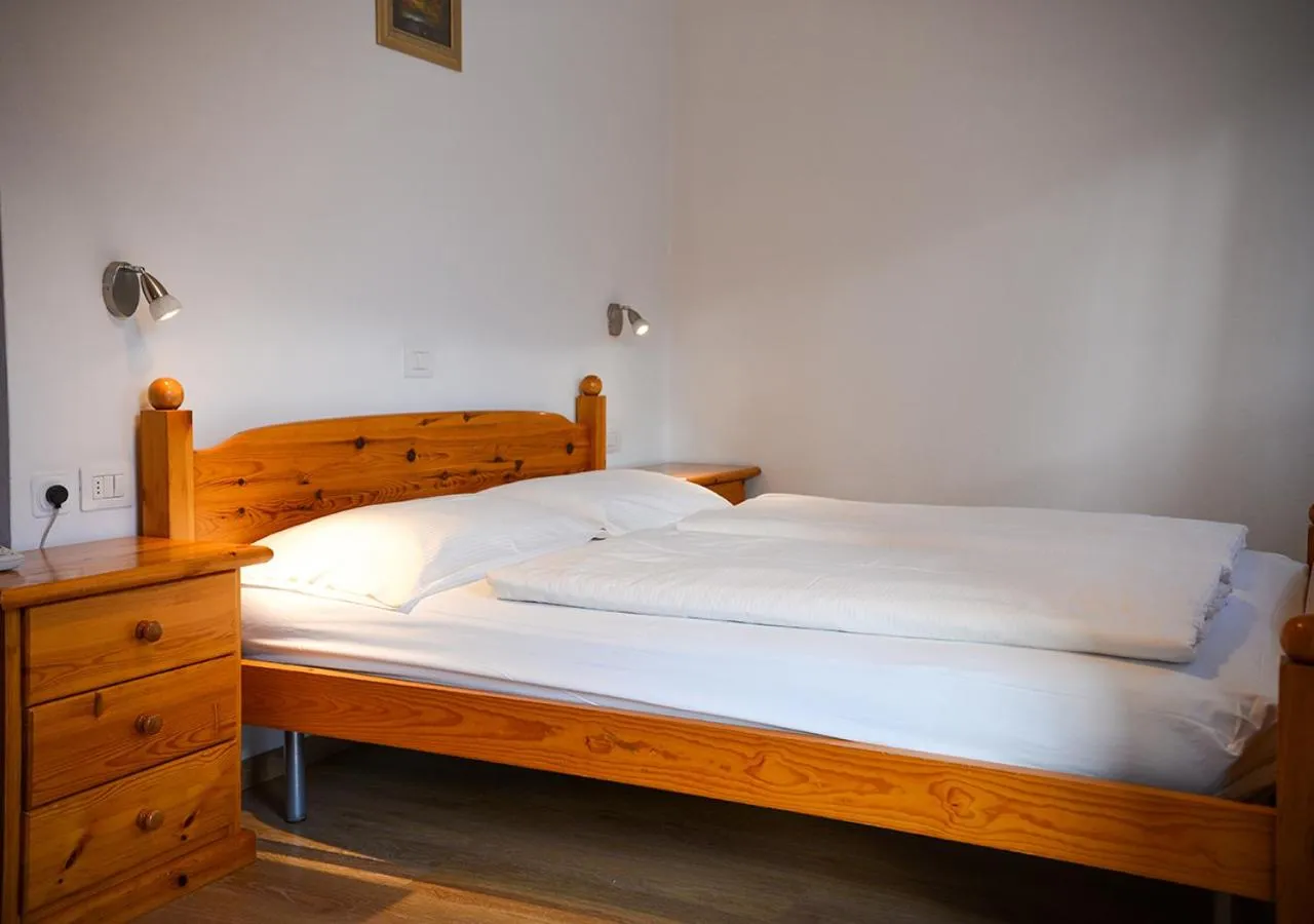 Bed in Hotel Regina Delle Dolomiti