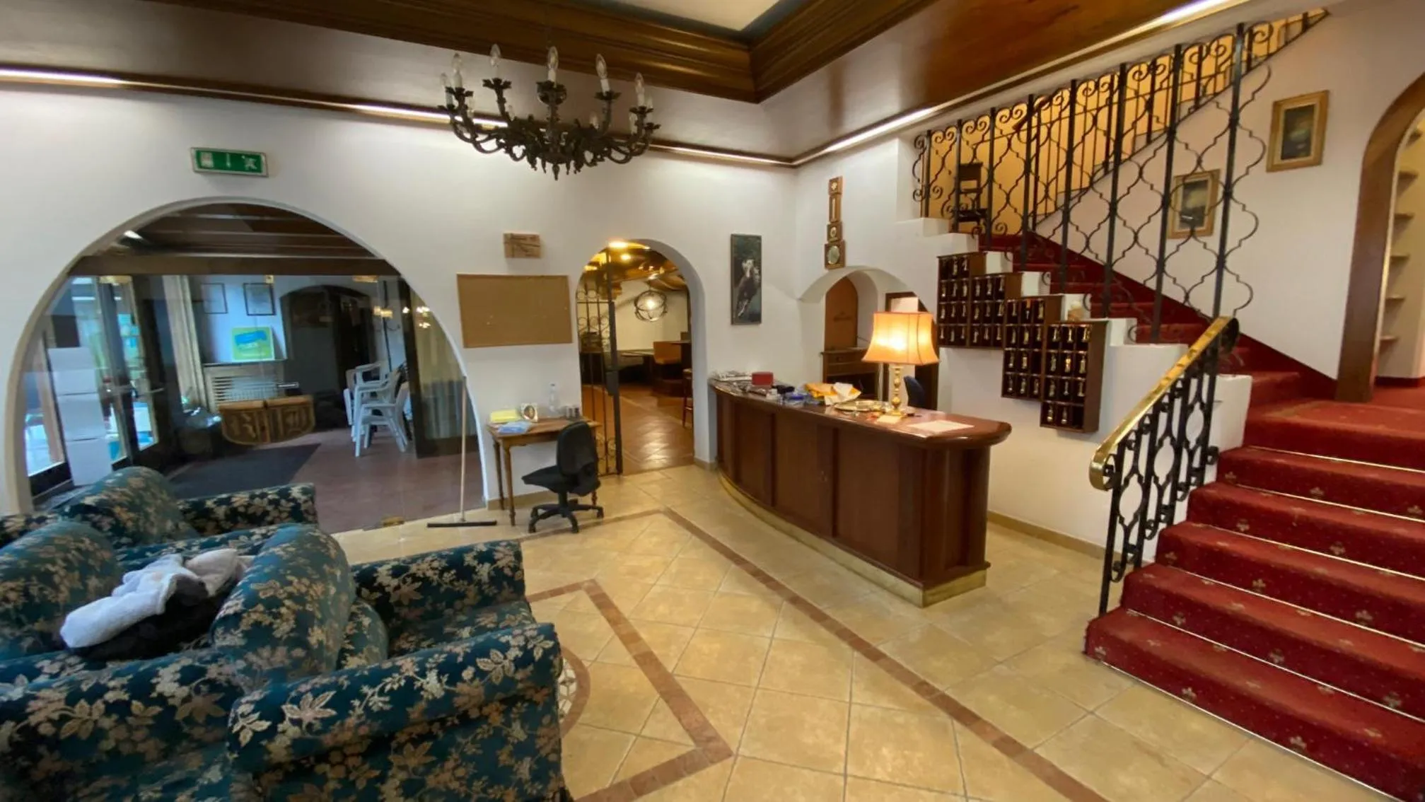 Lobby or reception in Hotel Regina Delle Dolomiti