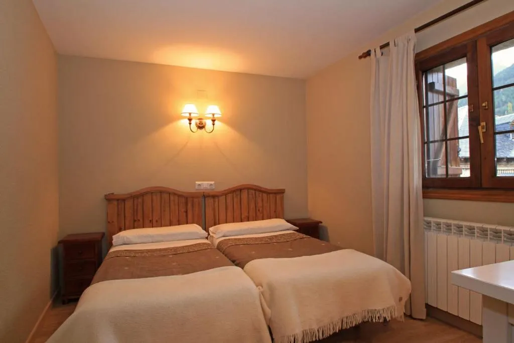 Photo of the whole room, Bed in Hotel-Aparthotel El Reyno