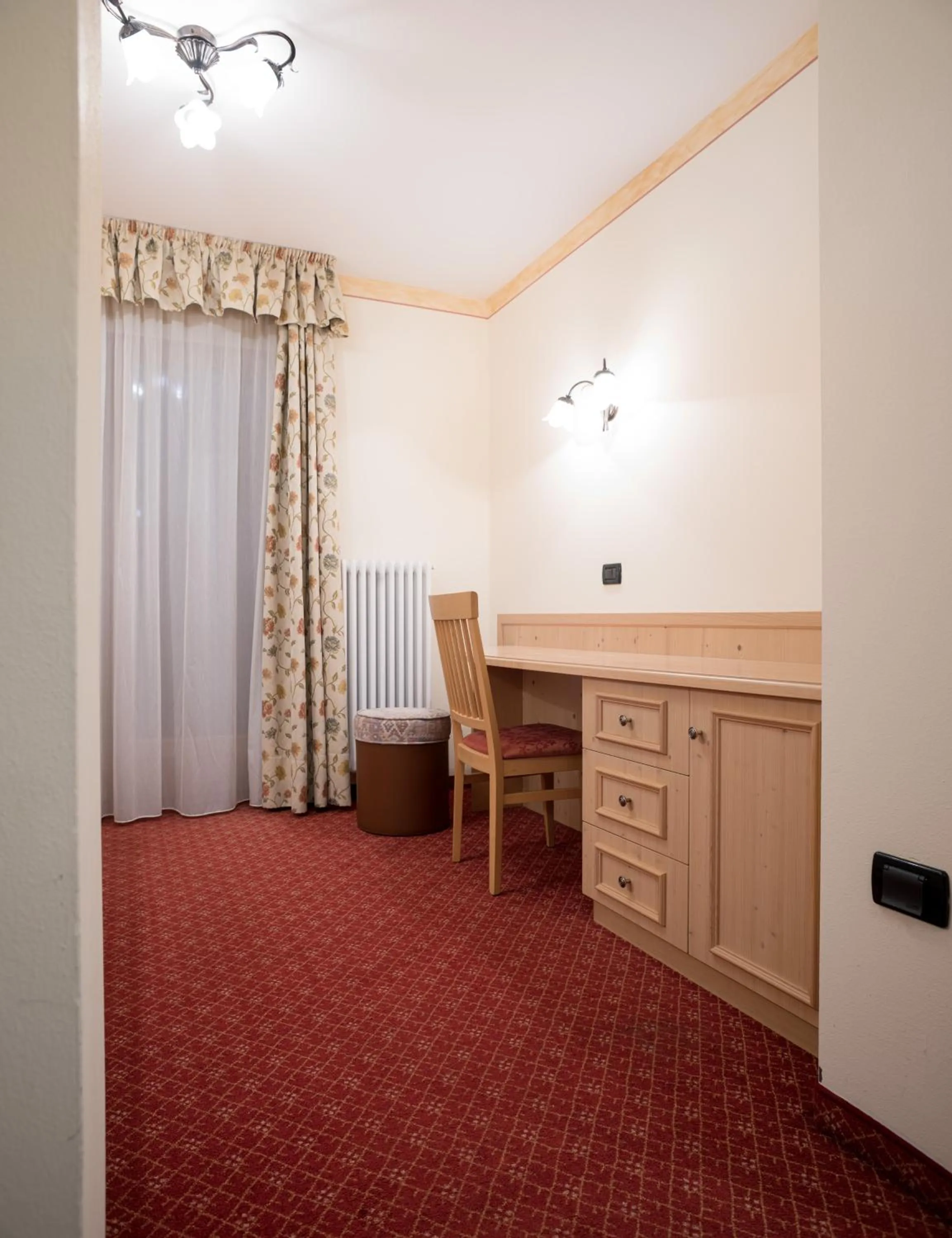 Bedroom in Hotel Crepei