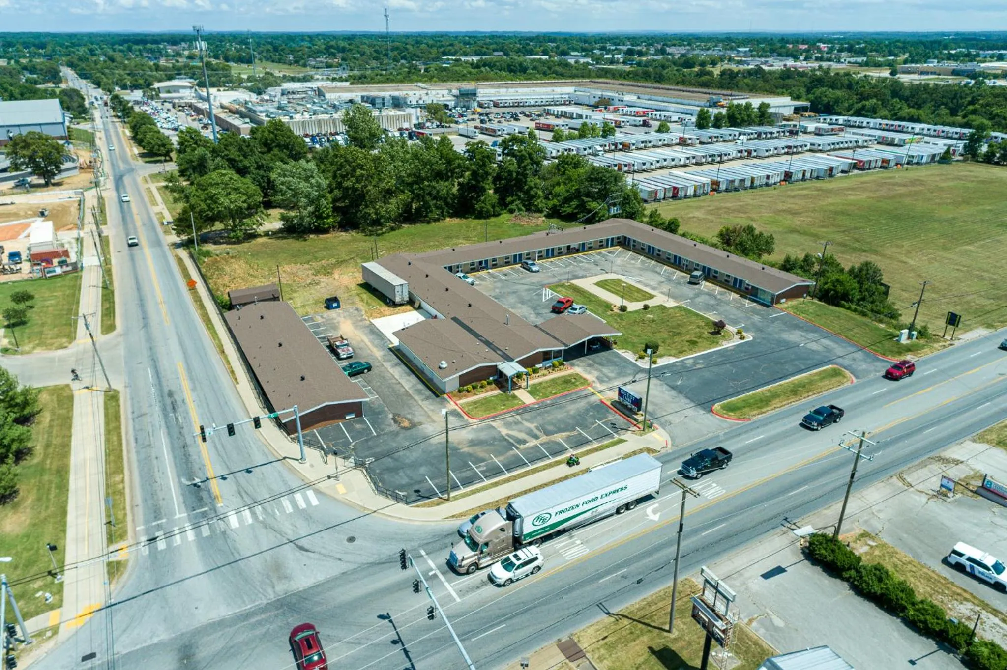 Other in Guest Inn Rogers