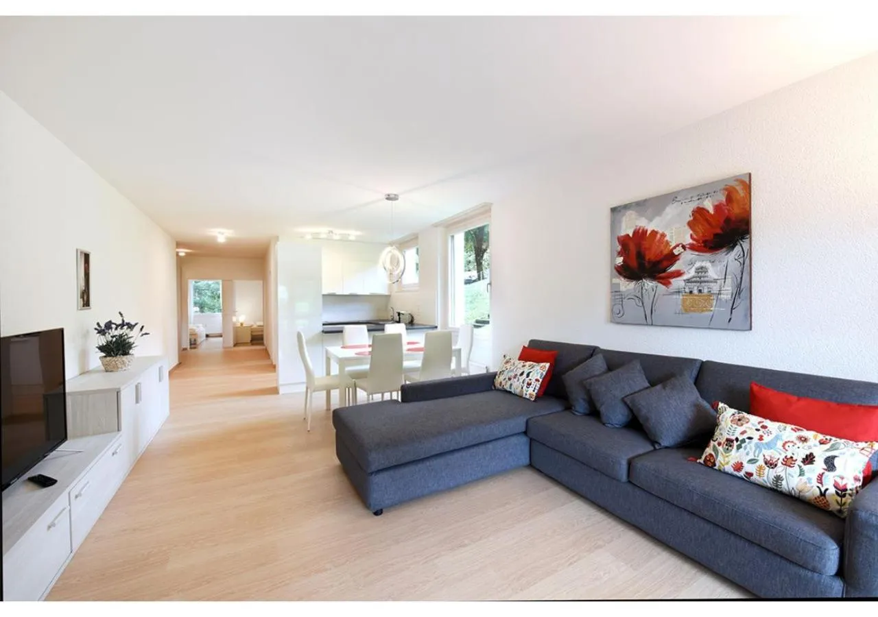 Photo of the whole room in Centro Cadro Panoramica