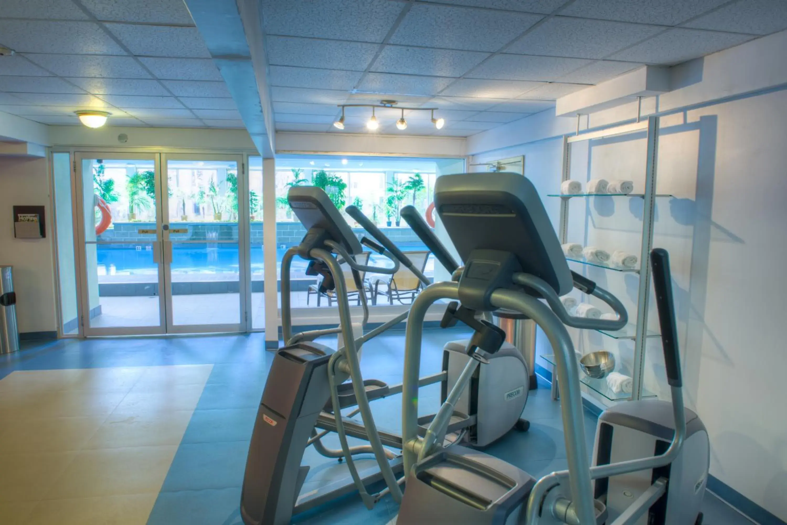 Fitness centre/facilities in Radisson Hotel Sudbury Fitness centre/facilities in Radisson Hotel Sudbury
