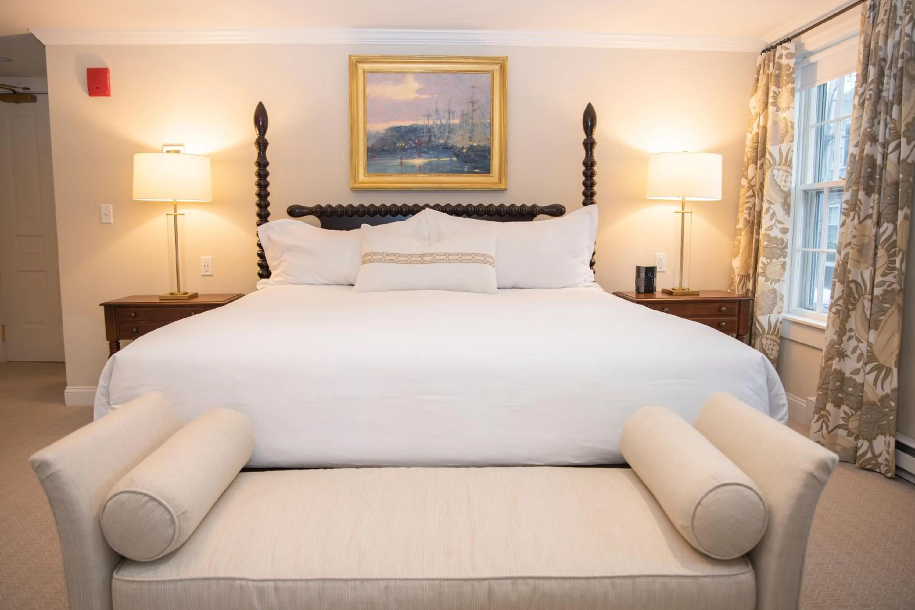 Bedroom, Bed in Jared Coffin House