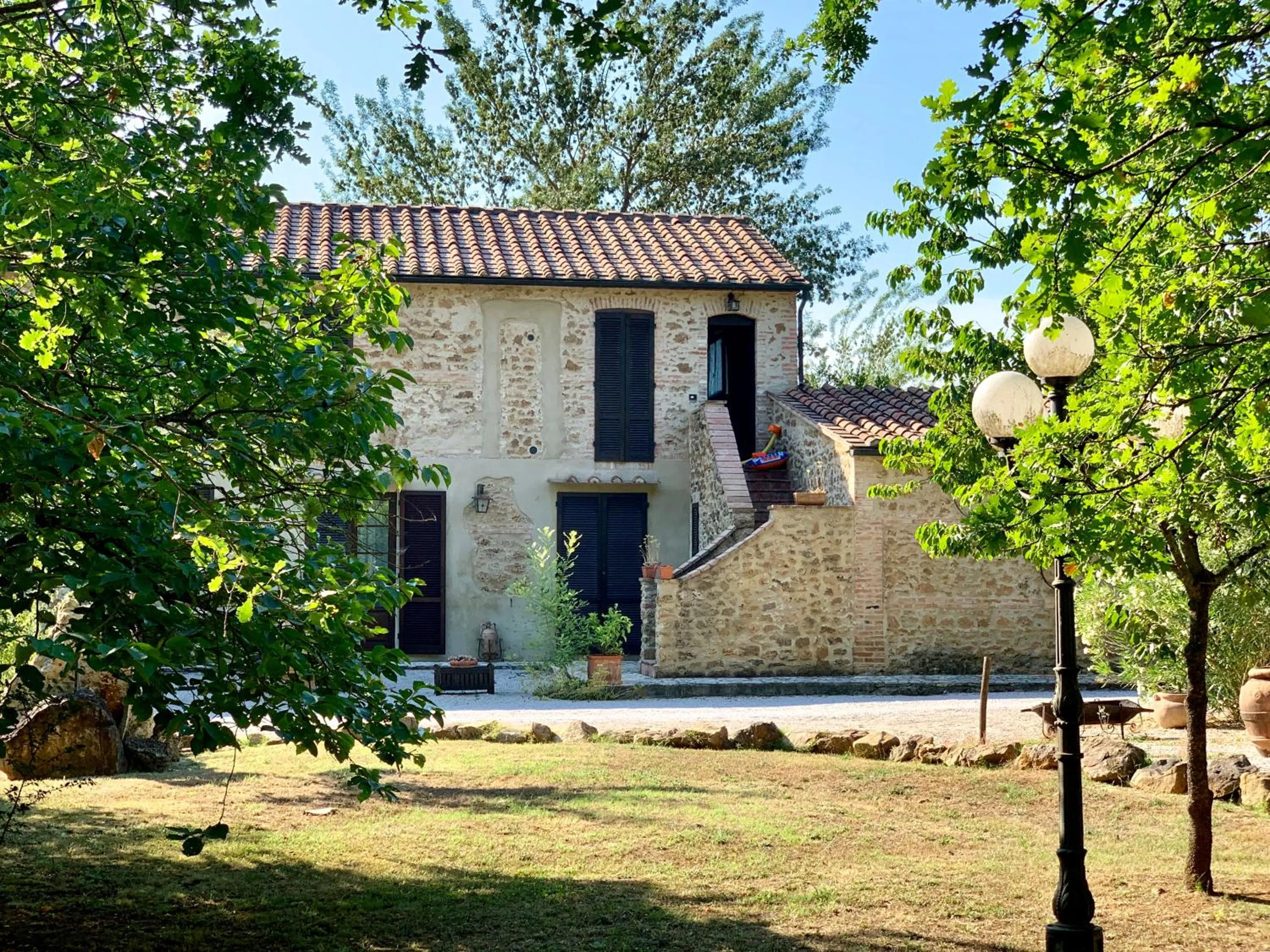 Property building in Casale San Giovanni