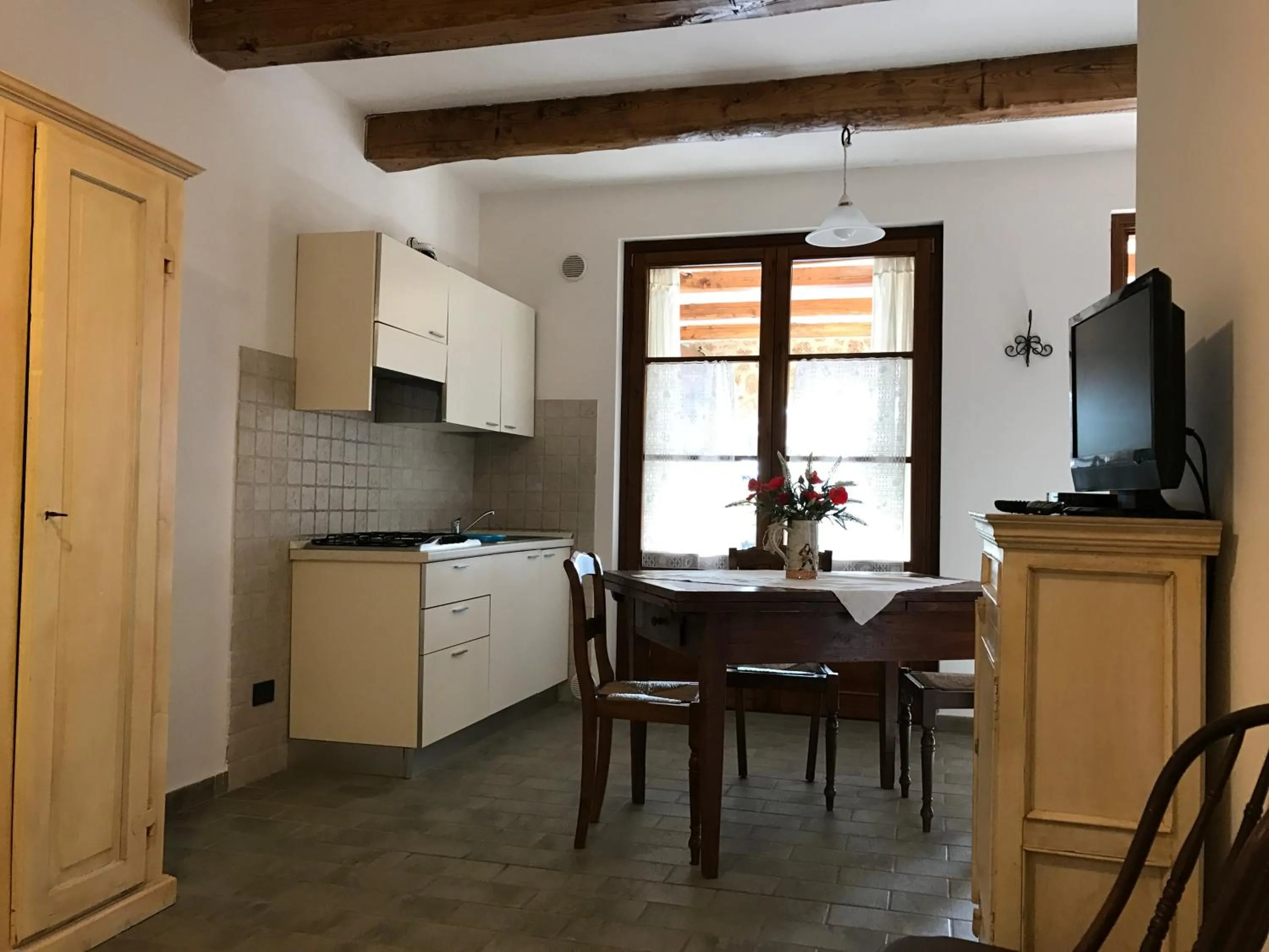 Photo of the whole room in Casale San Giovanni