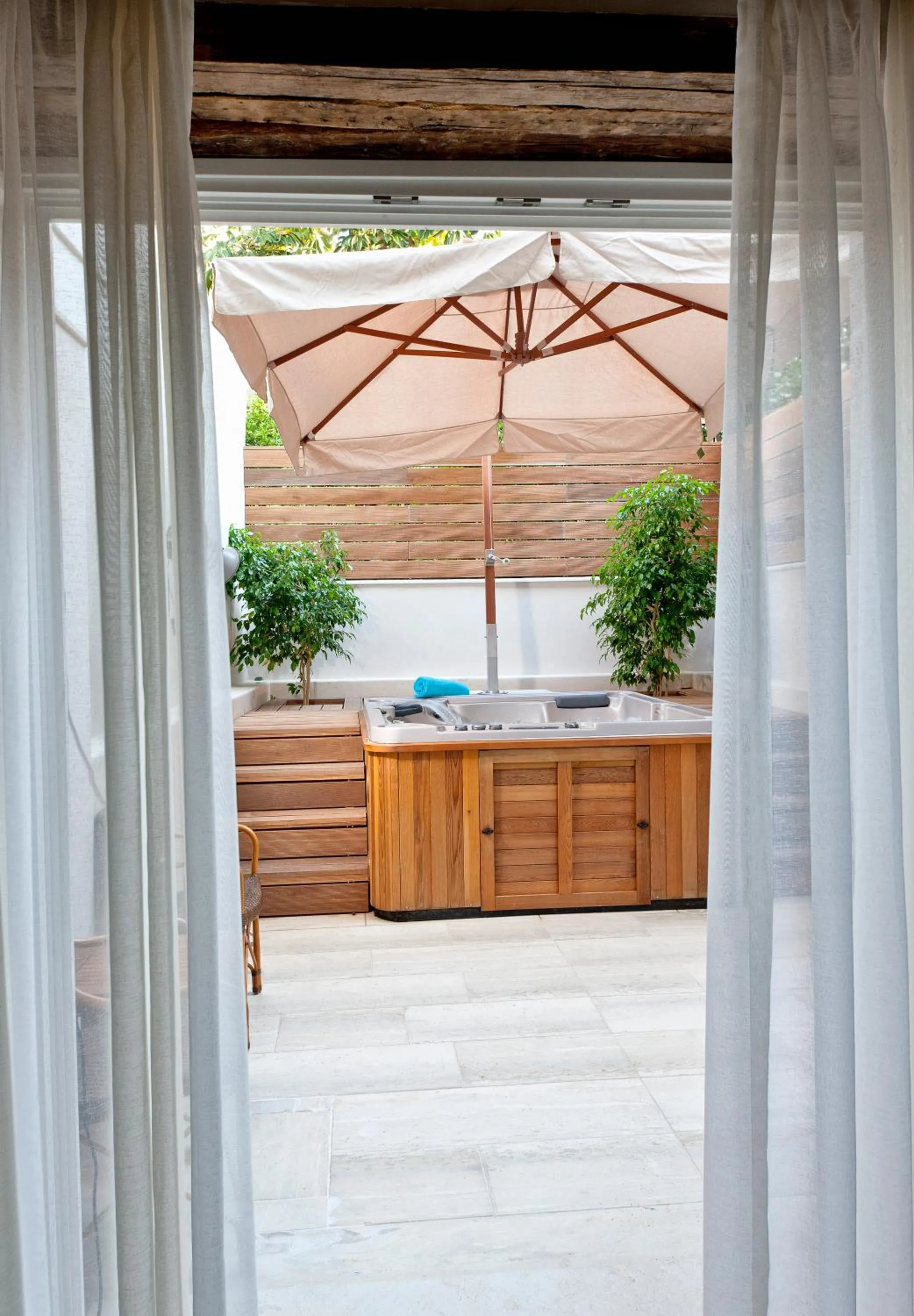 Patio in Rimondi Estate