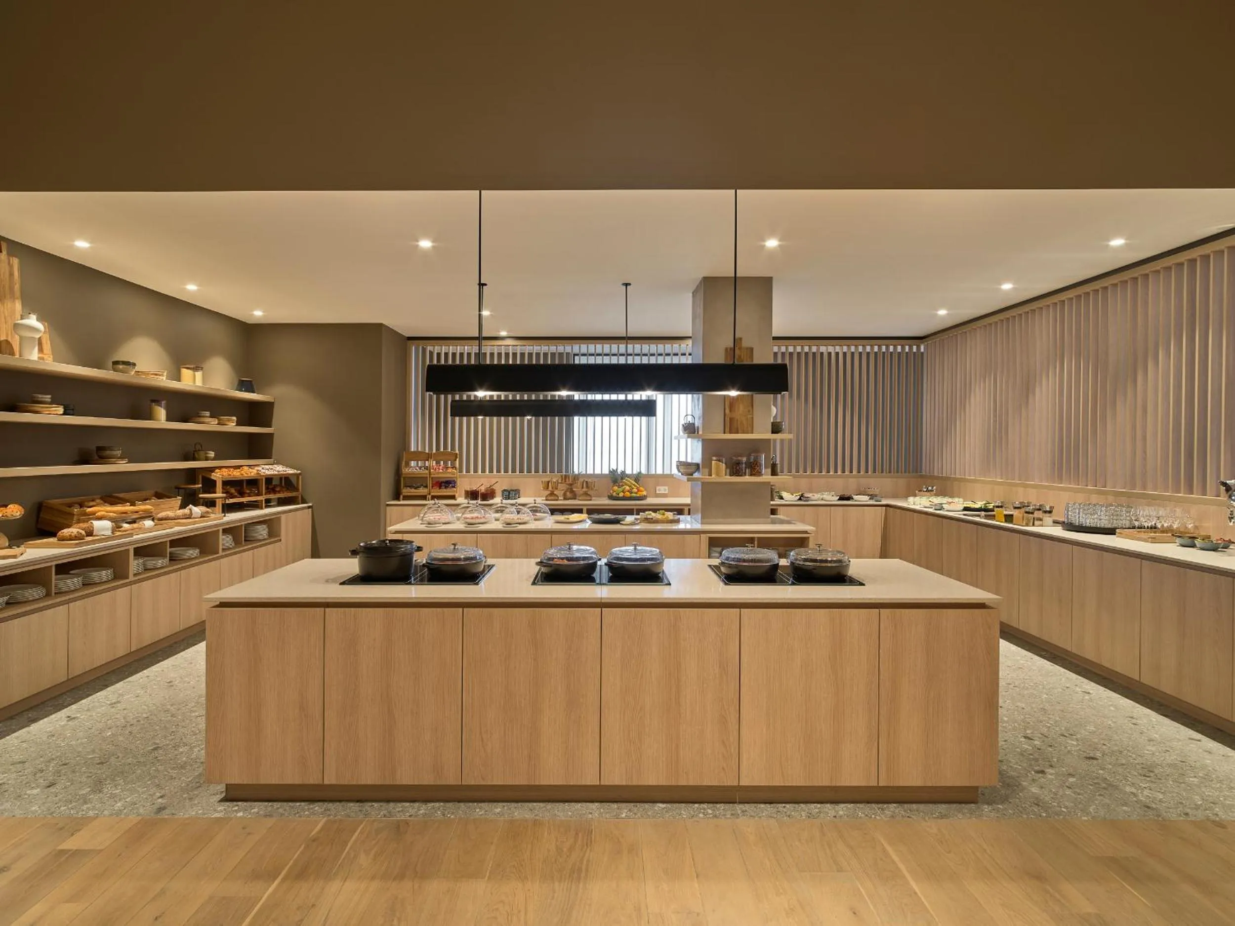 Breakfast in Hotel de Blanke Top