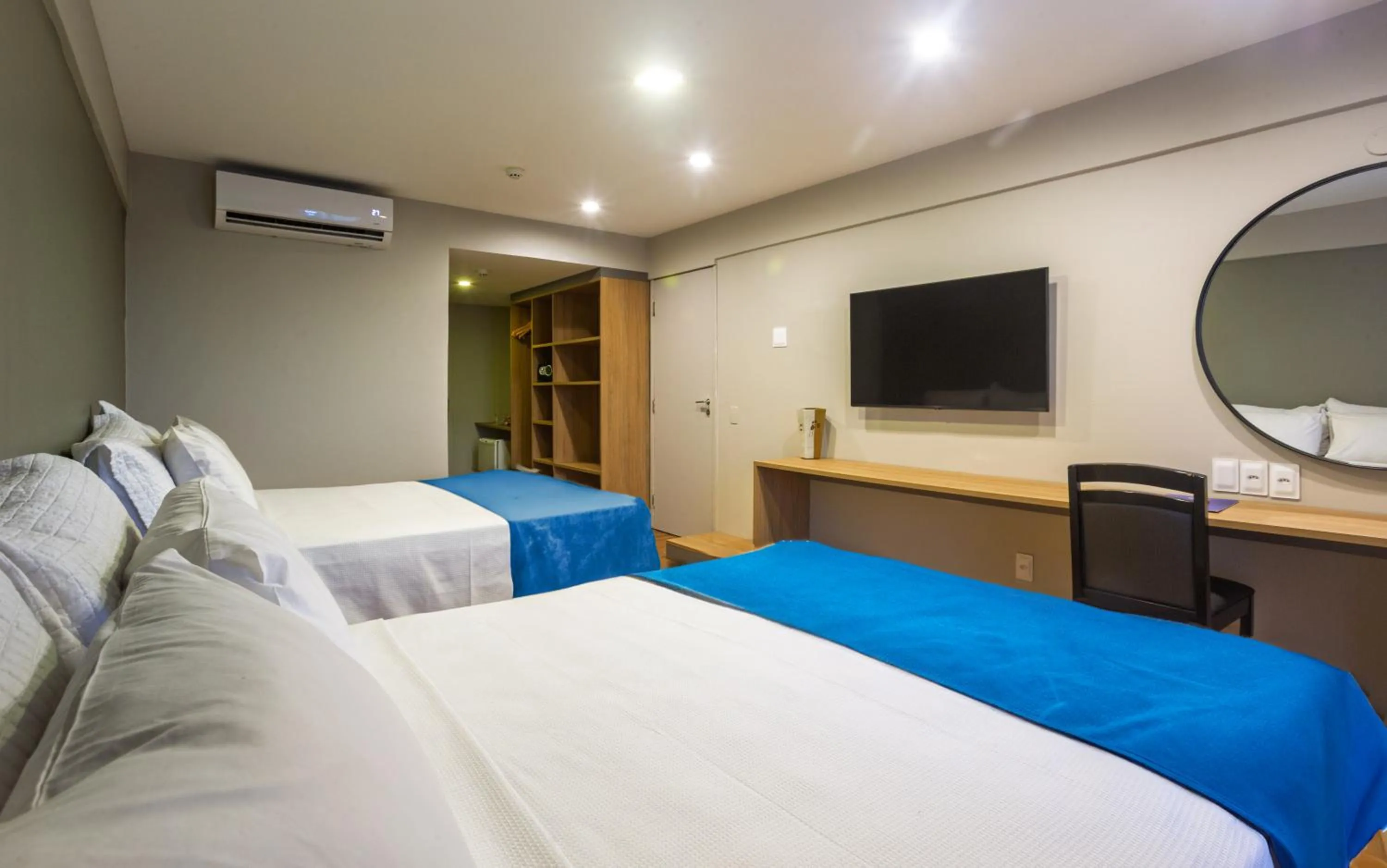 Bed in Blue Tree Towers Rio Poty