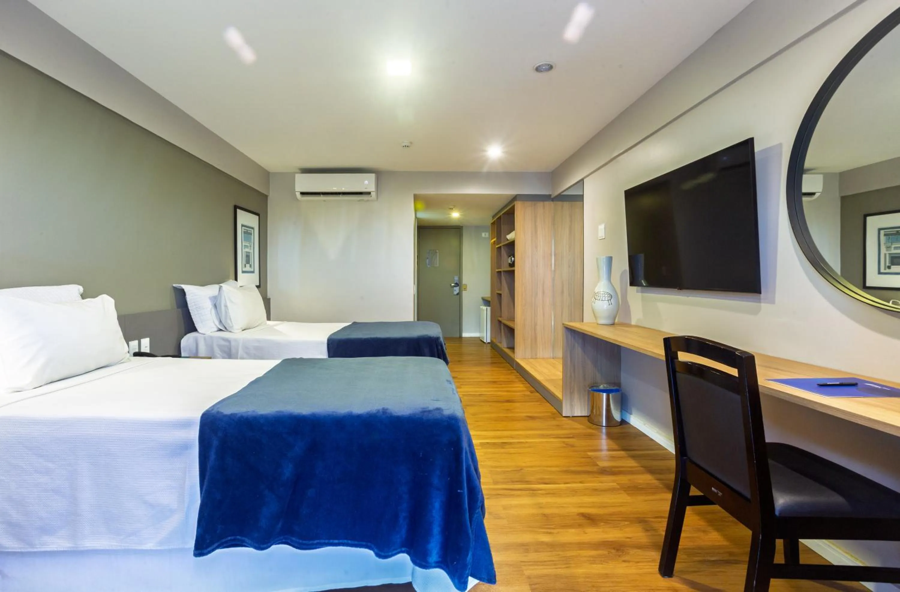 Bed in Blue Tree Towers Rio Poty