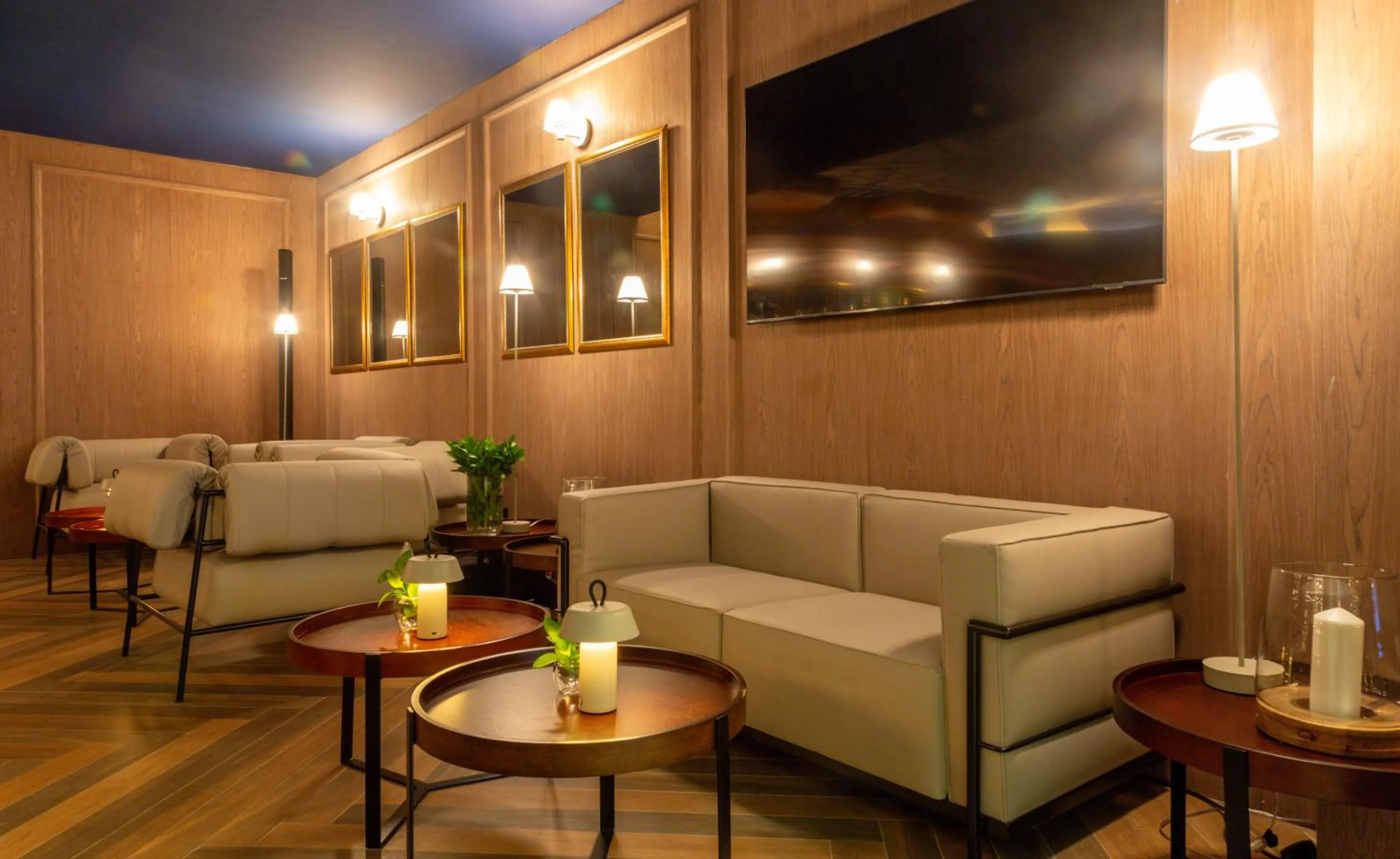 Lounge or bar in Blue Tree Towers Rio Poty