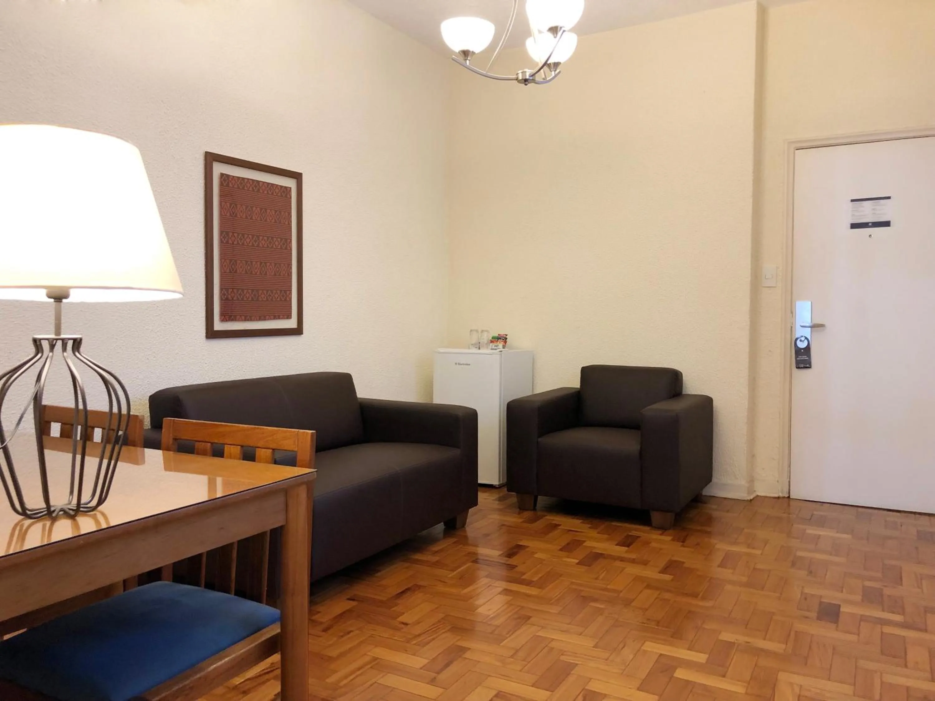 Hotel Rojas All Suite