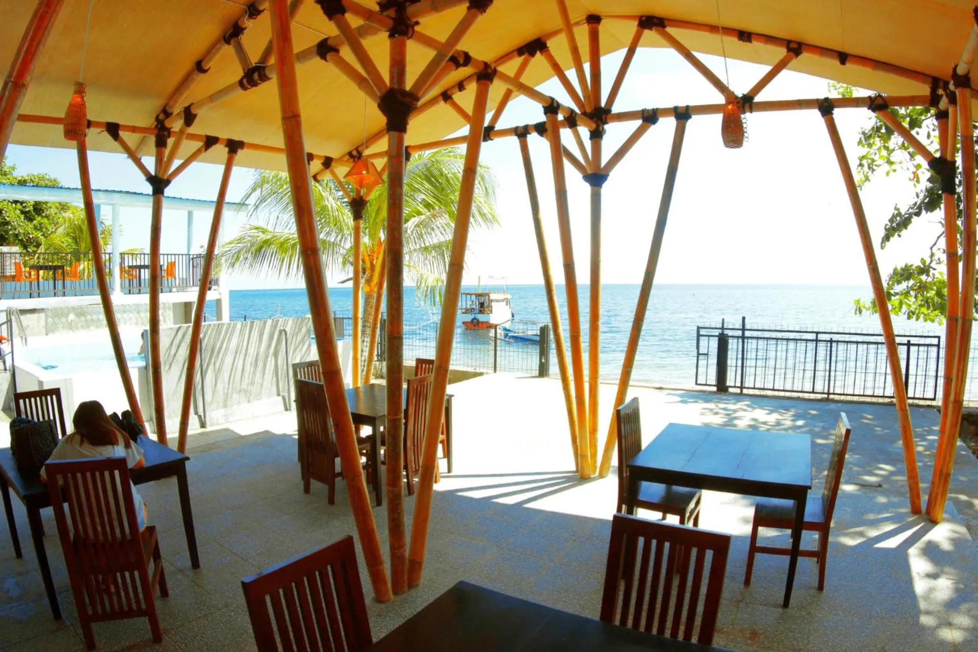 FX72 Beach Resort Maumere