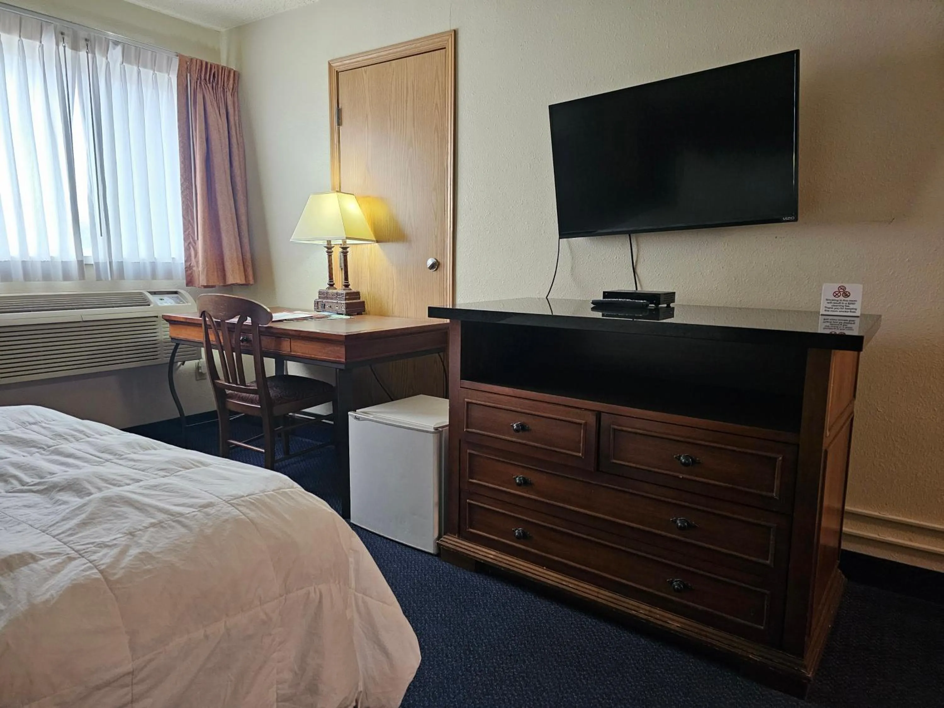 Area and facilities, Bed in Broadway Inn Conference Center