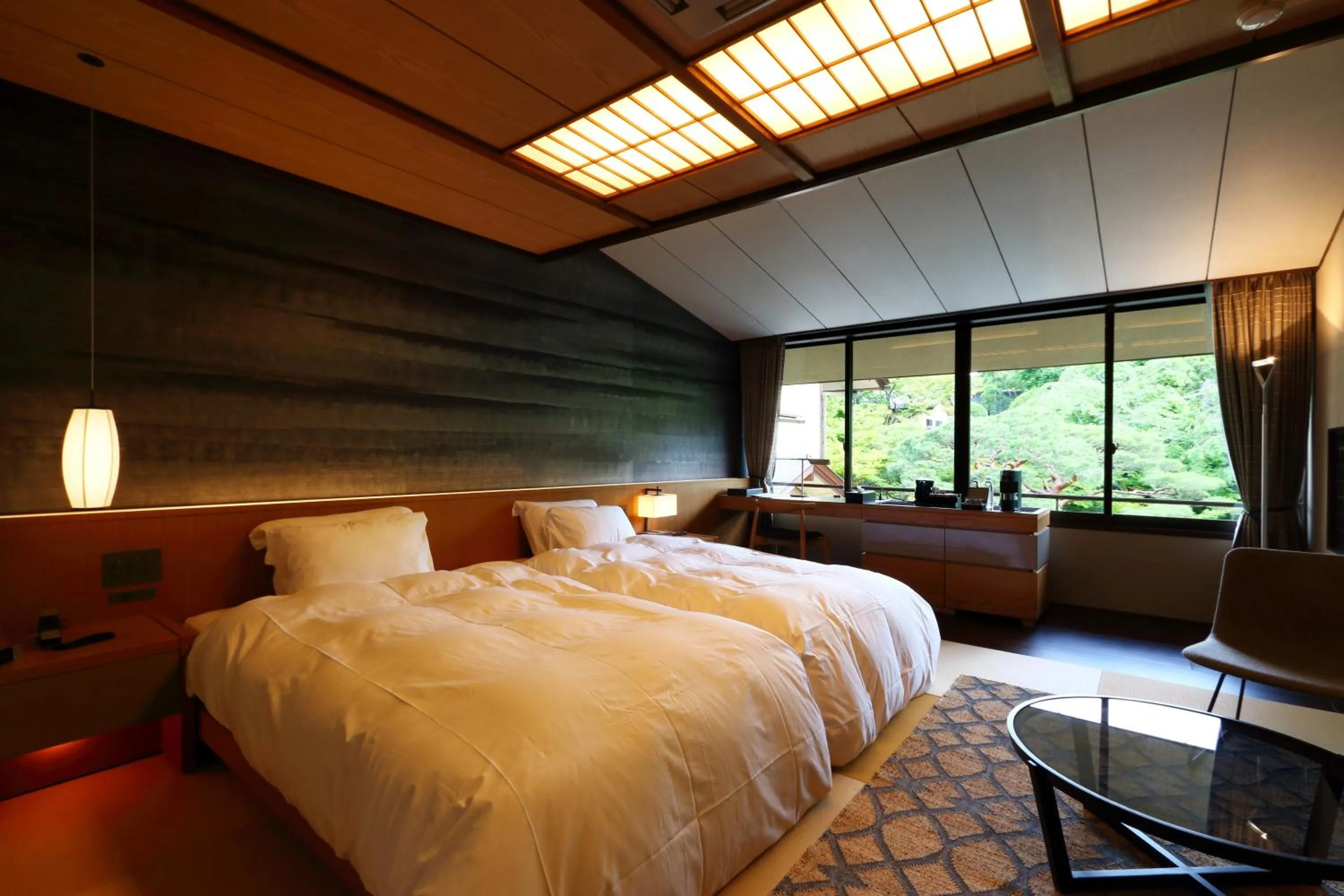 Photo of the whole room, Bed in Nanzenji sando KIKUSUI